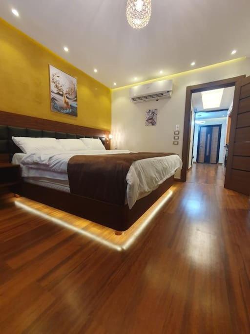 Luxury apartment with sea view