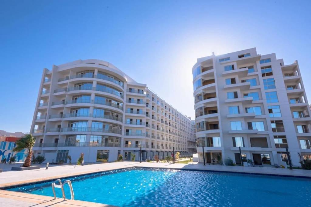Luxury apartment with sea view
