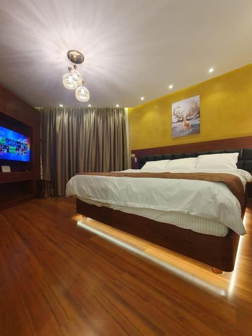 Luxury apartment with sea view