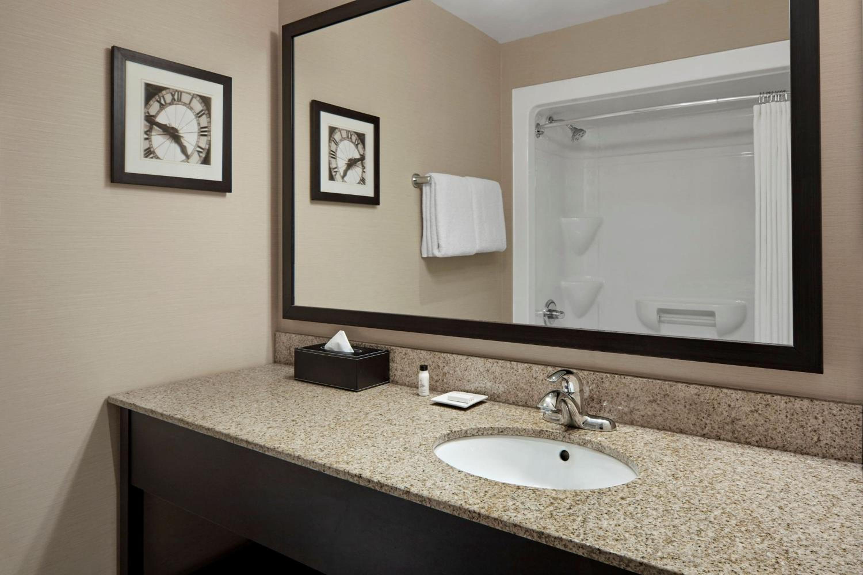 Guelph Vacations - Delta Hotels by Marriott Guelph Conference Centre - Property Image 49