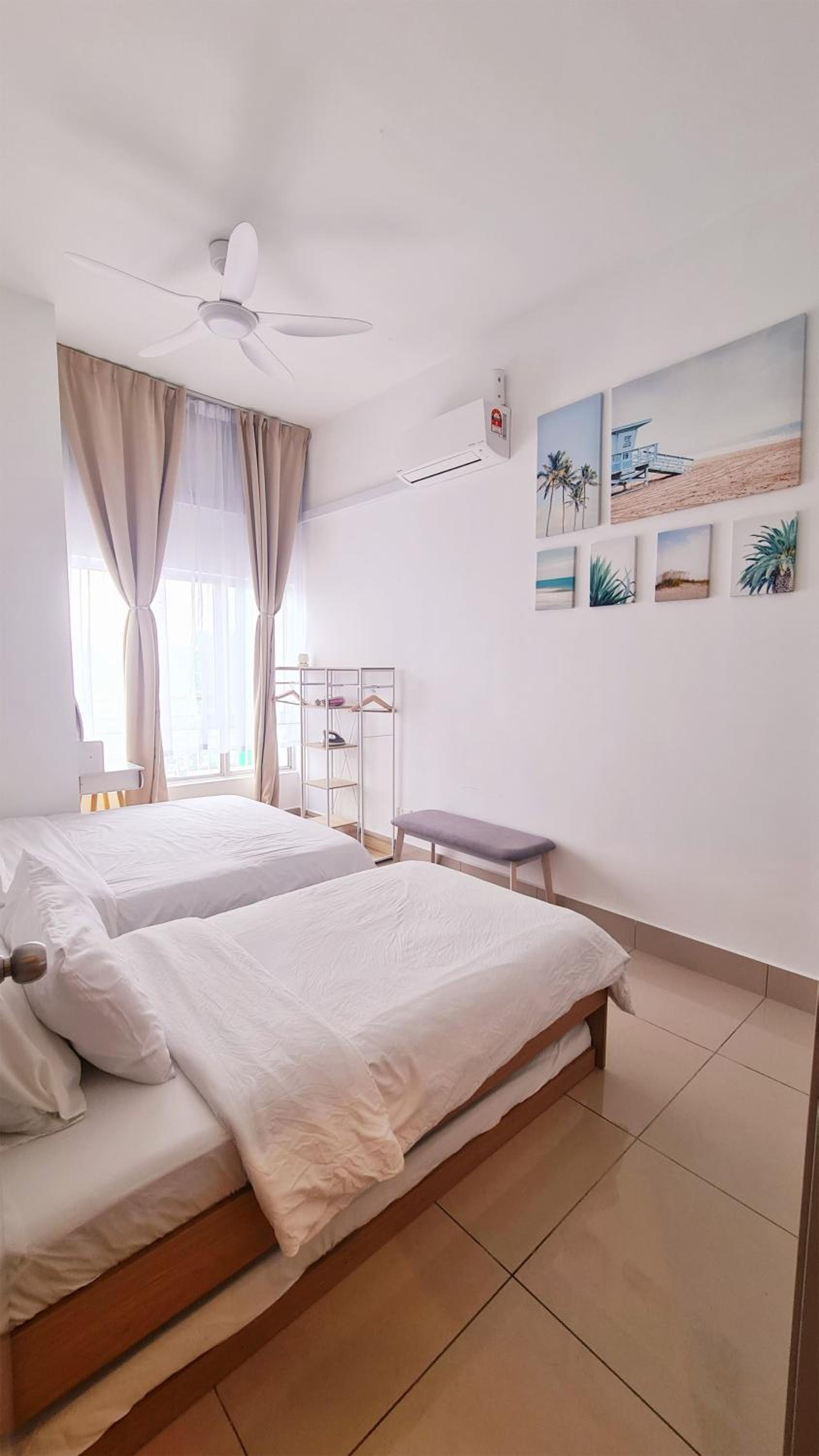 Mimi Cozy Homestay, 3R3B KLCC View with PLAYSTATION 4, NETFLIX, WiFi 6, Home Cinema