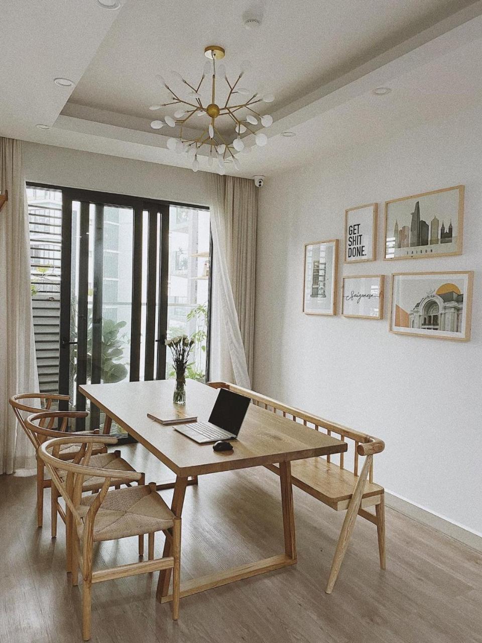 Emreald Celadon Apartment