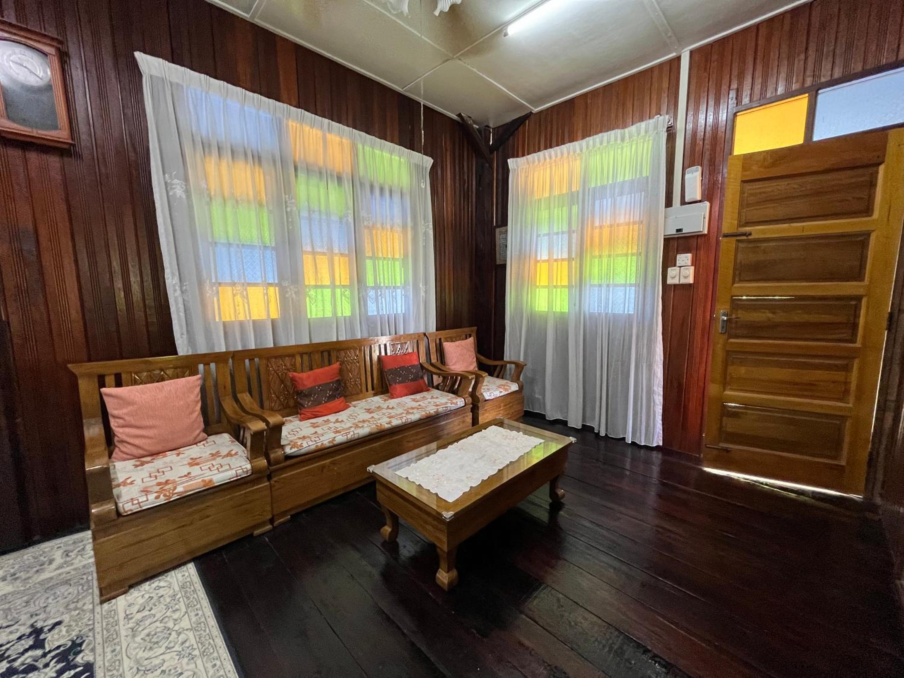 Teratak Nik Homestay