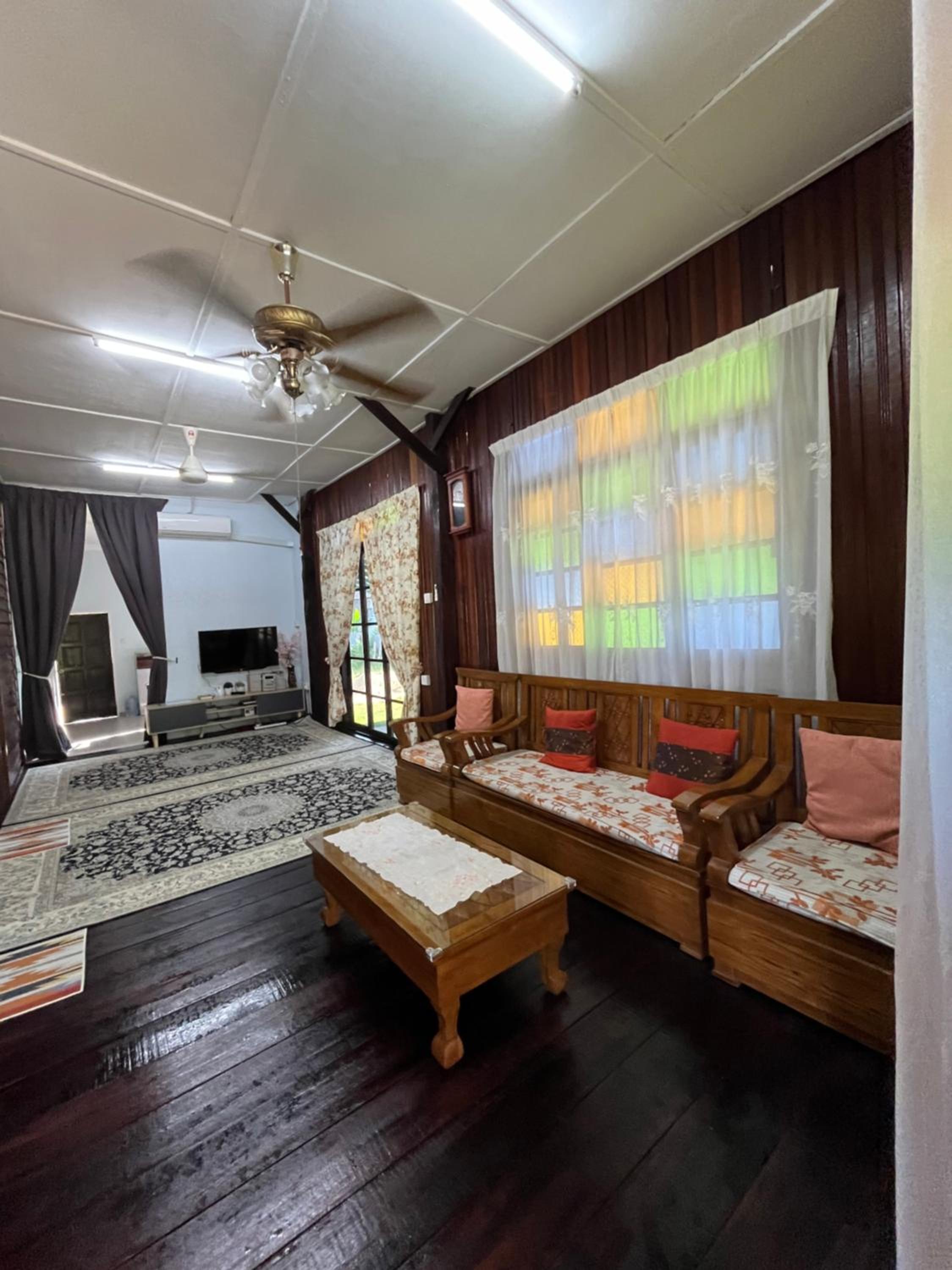 Teratak Nik Homestay