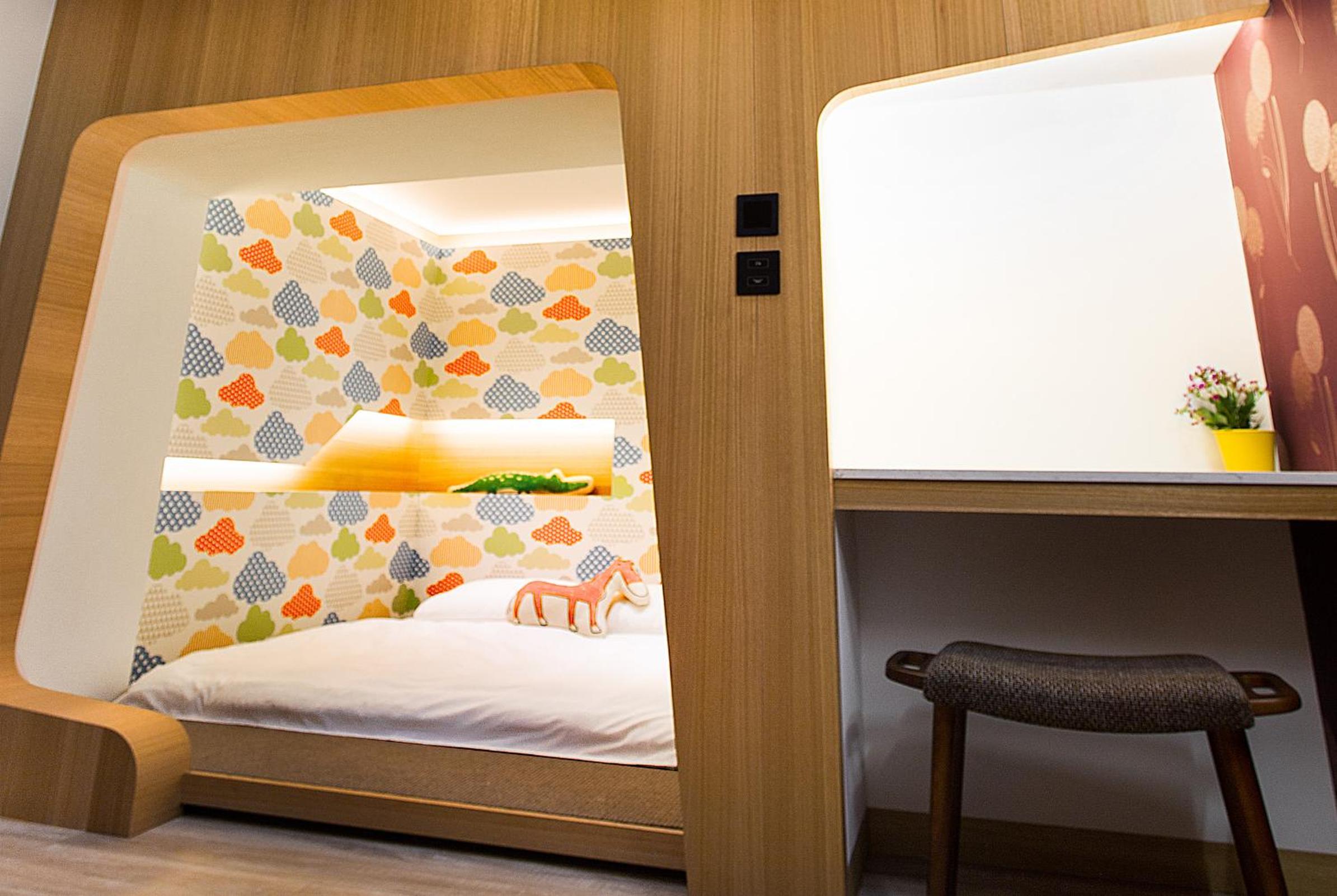 CHECK inn Taichung Zhongshan