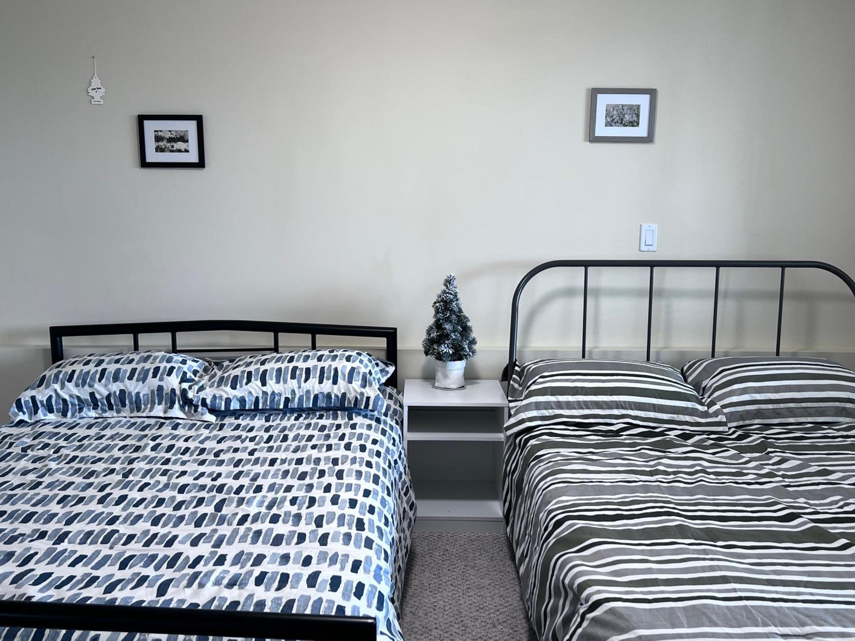 Lake and Mountain View Cozystay close to airport