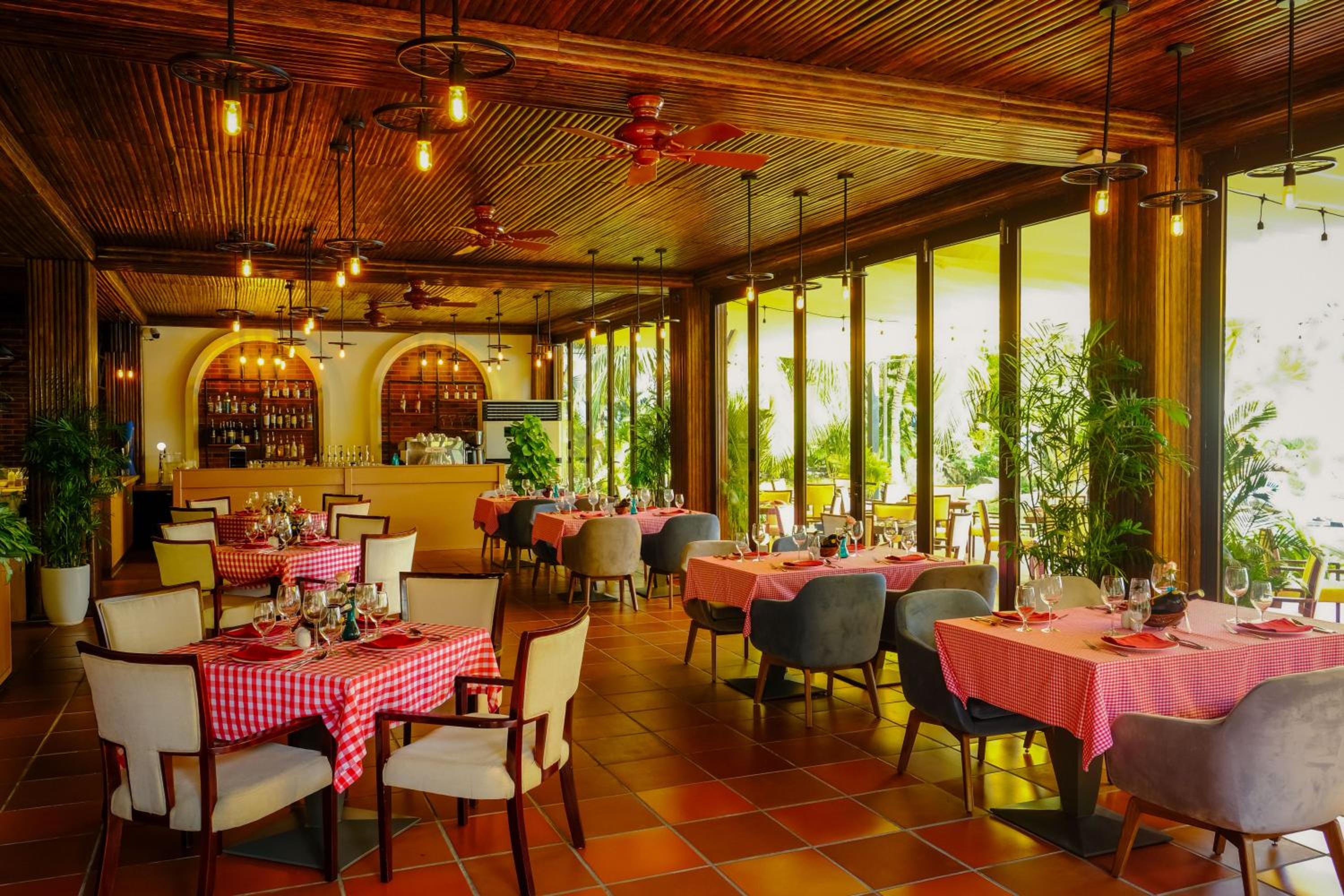 Vinpearl Resort & Spa Nha Trang Bay