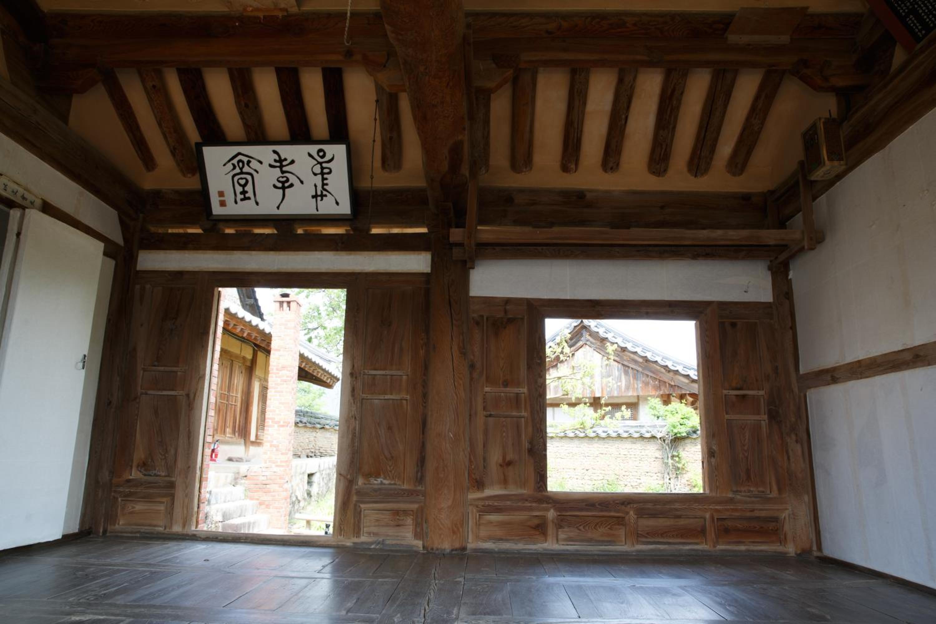 Hahoe Chunghyodang