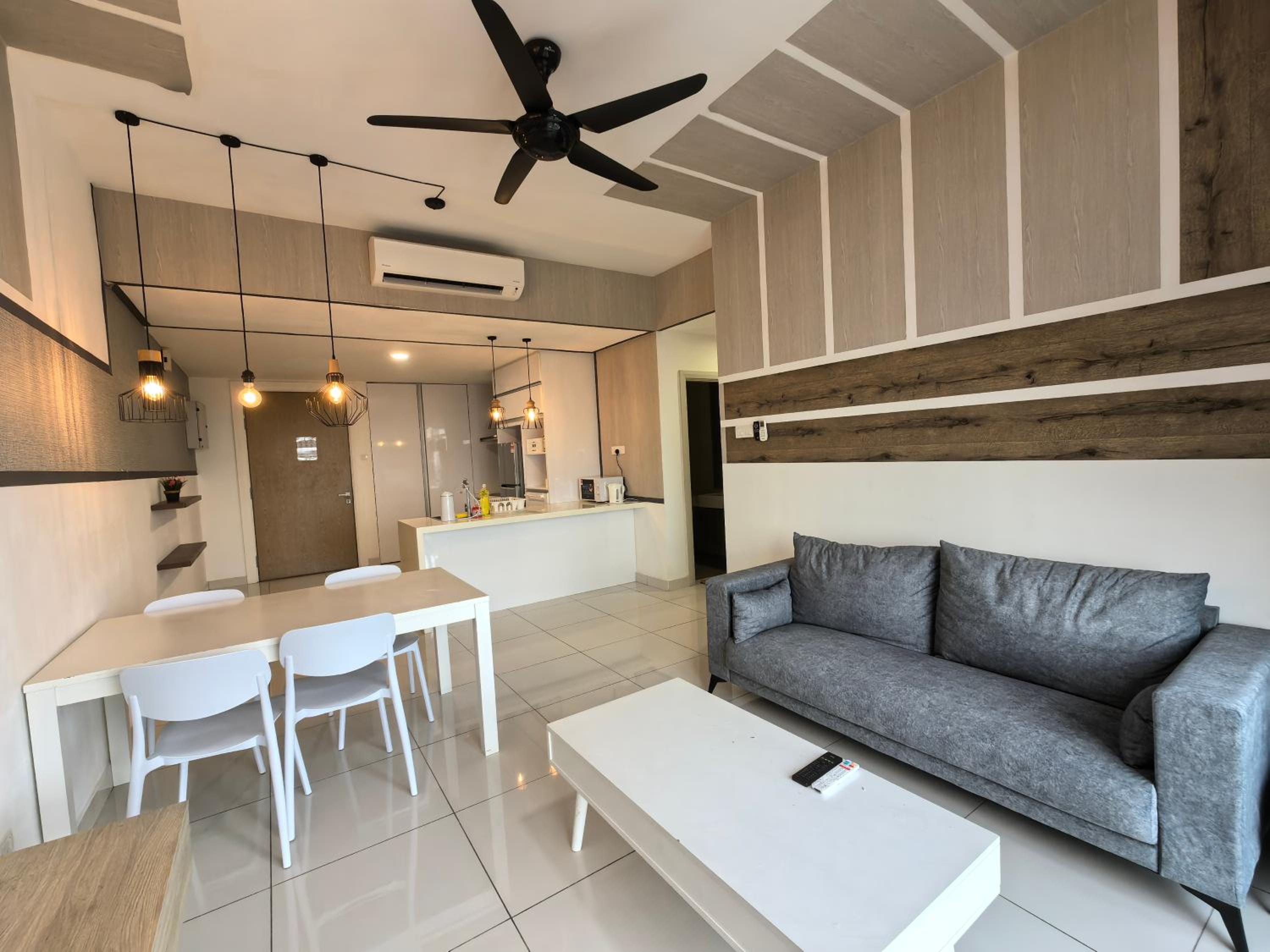 Mid Valley Southkey Mosaic Cozy Suite at Johor Bahru