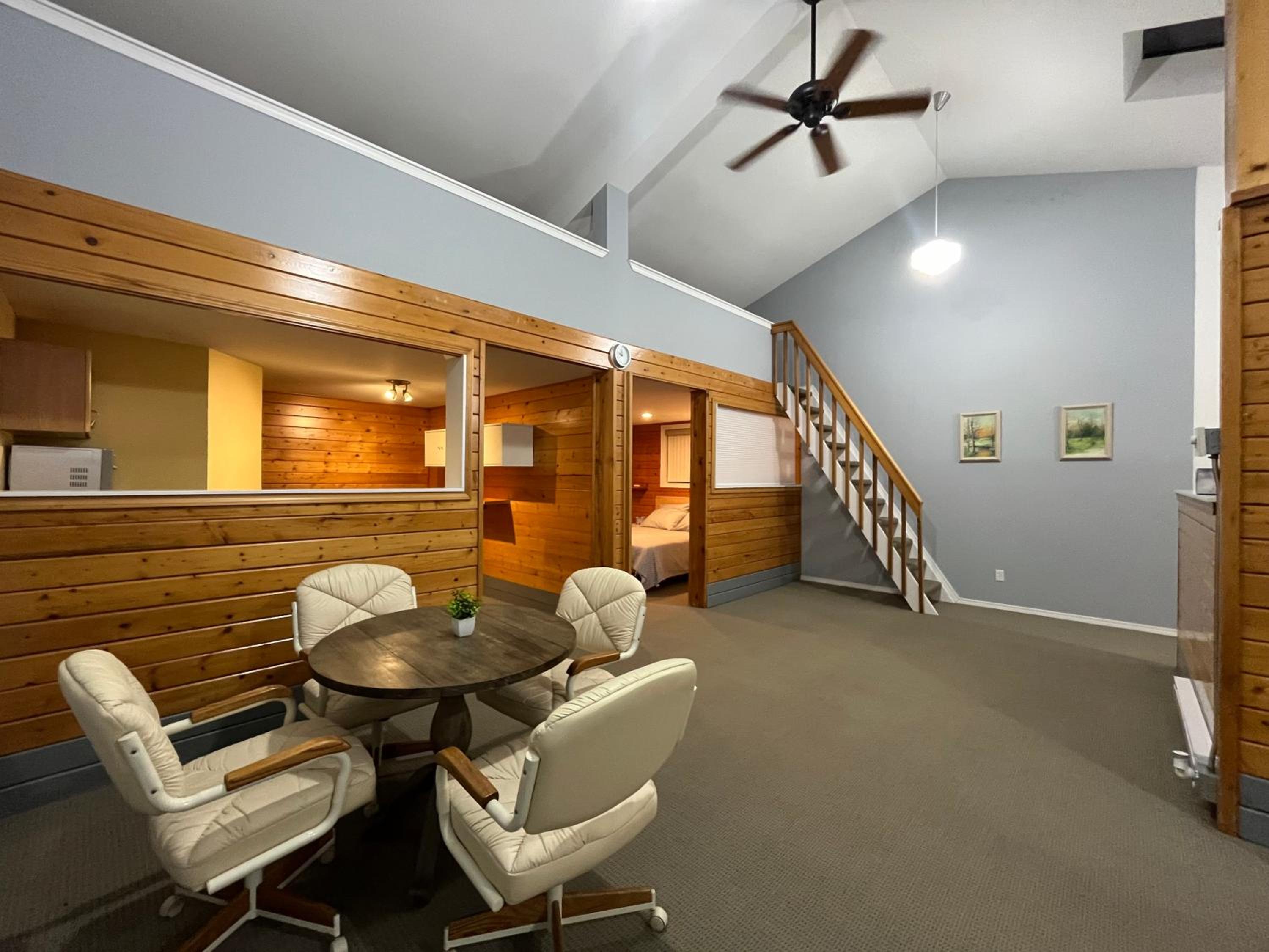 Cozy Pine Forest Retreat view 2