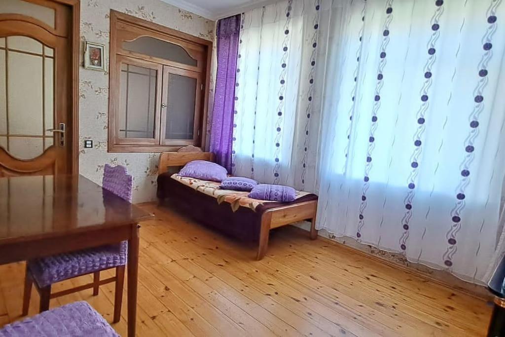 Vandam rental house