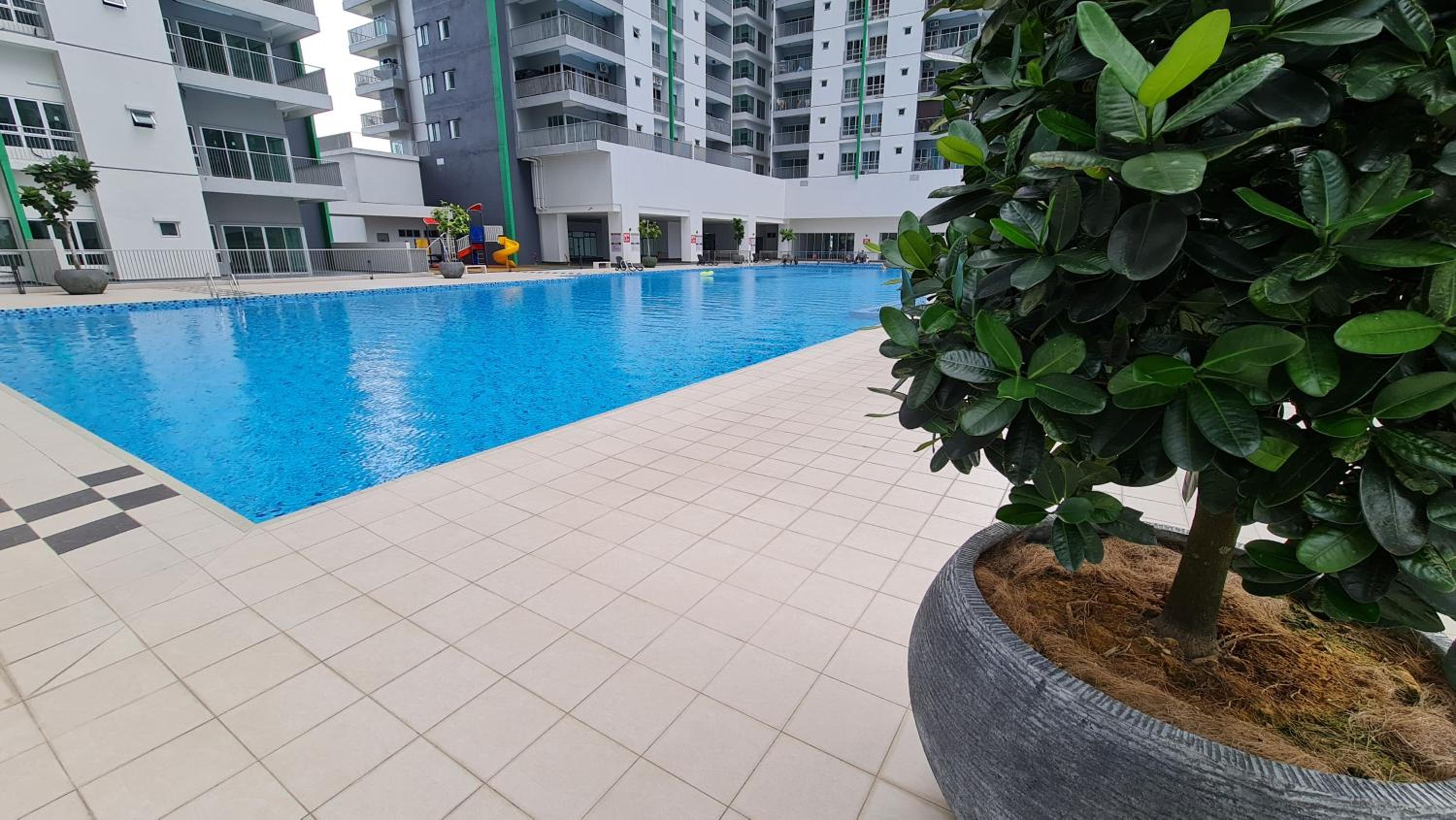 Mimi Cozy Homestay, 3R3B KLCC View with PLAYSTATION 4, NETFLIX, WiFi 6, Home Cinema