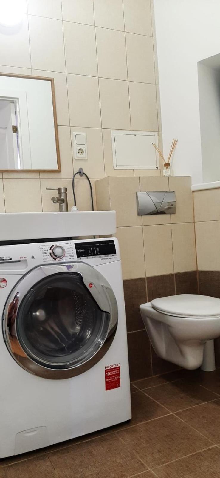 Apartcentral hostel