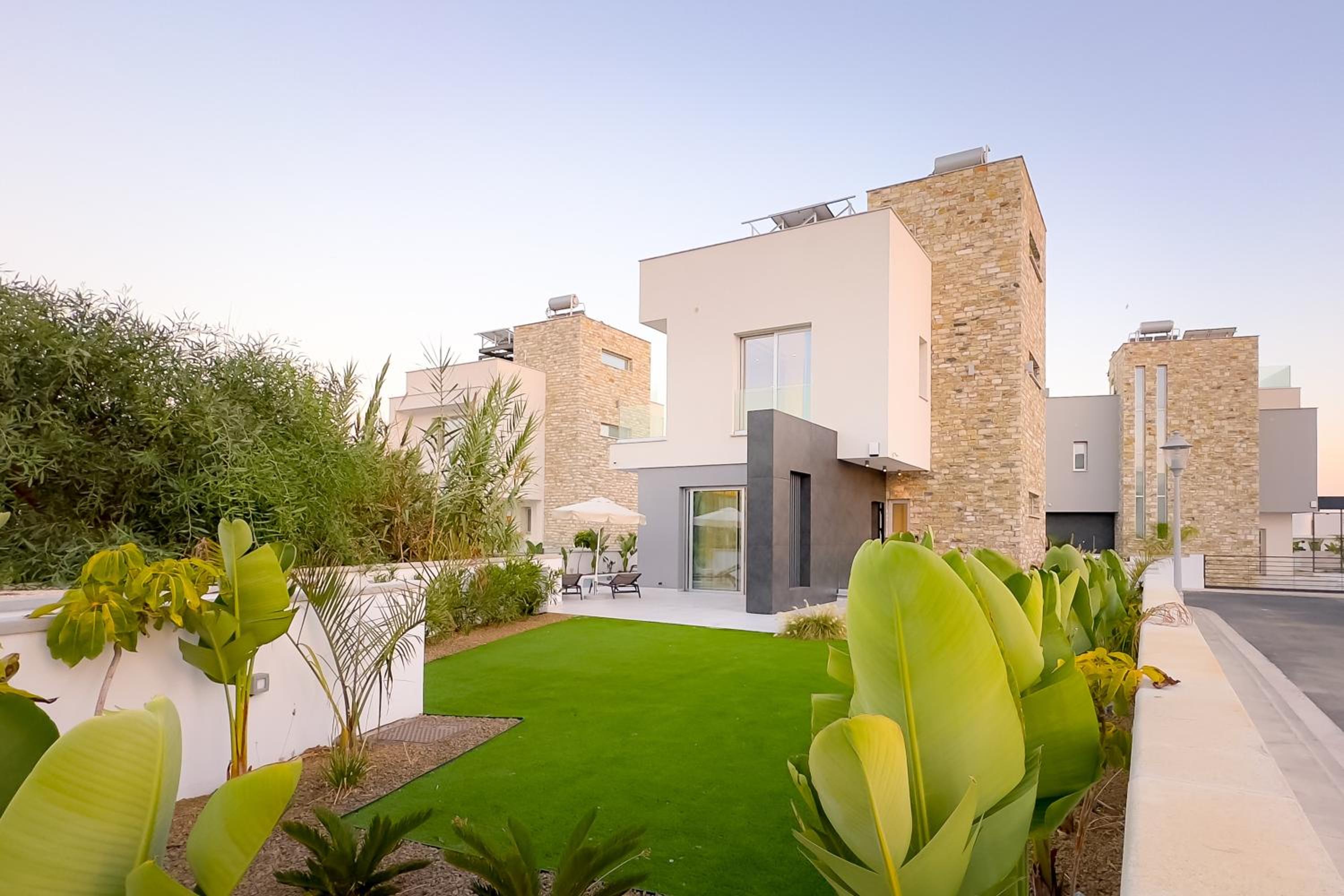 City Napa Seaview Villas