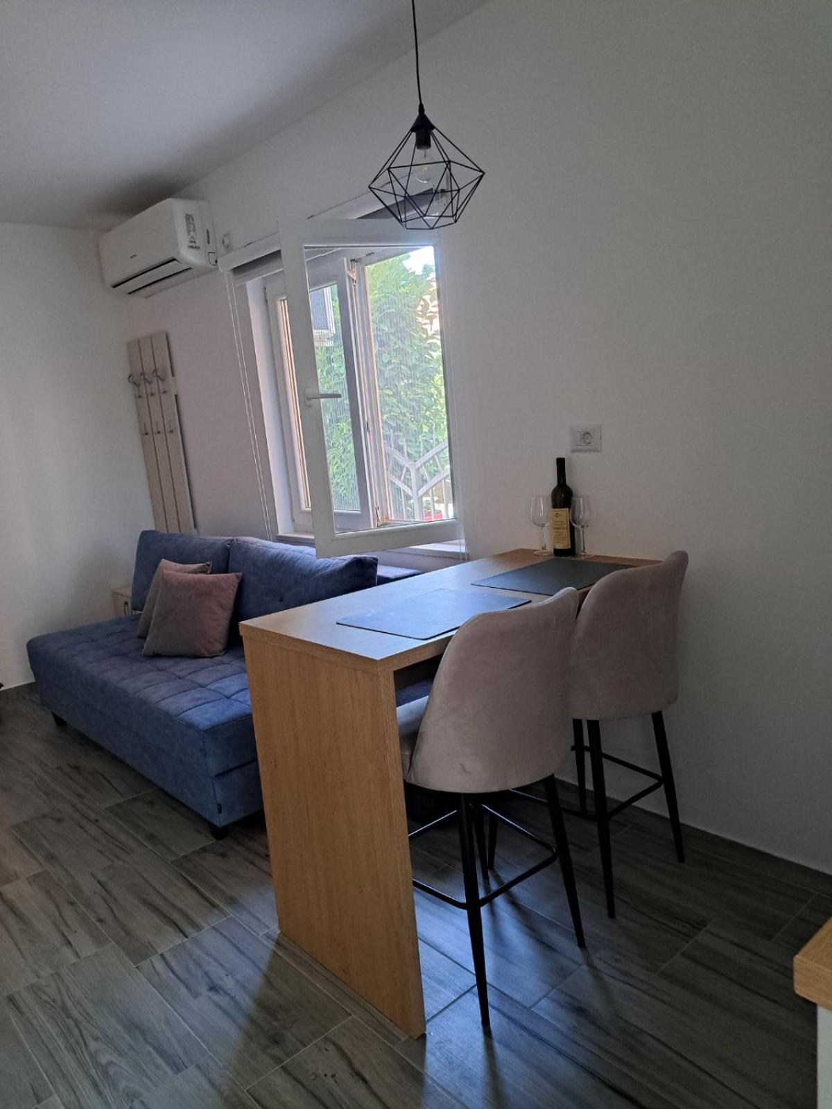 Apartmani VICO