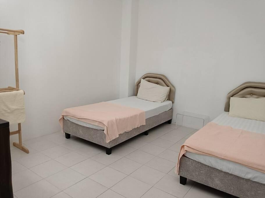 Cozy, Spacious Gambang Homestay photo 5