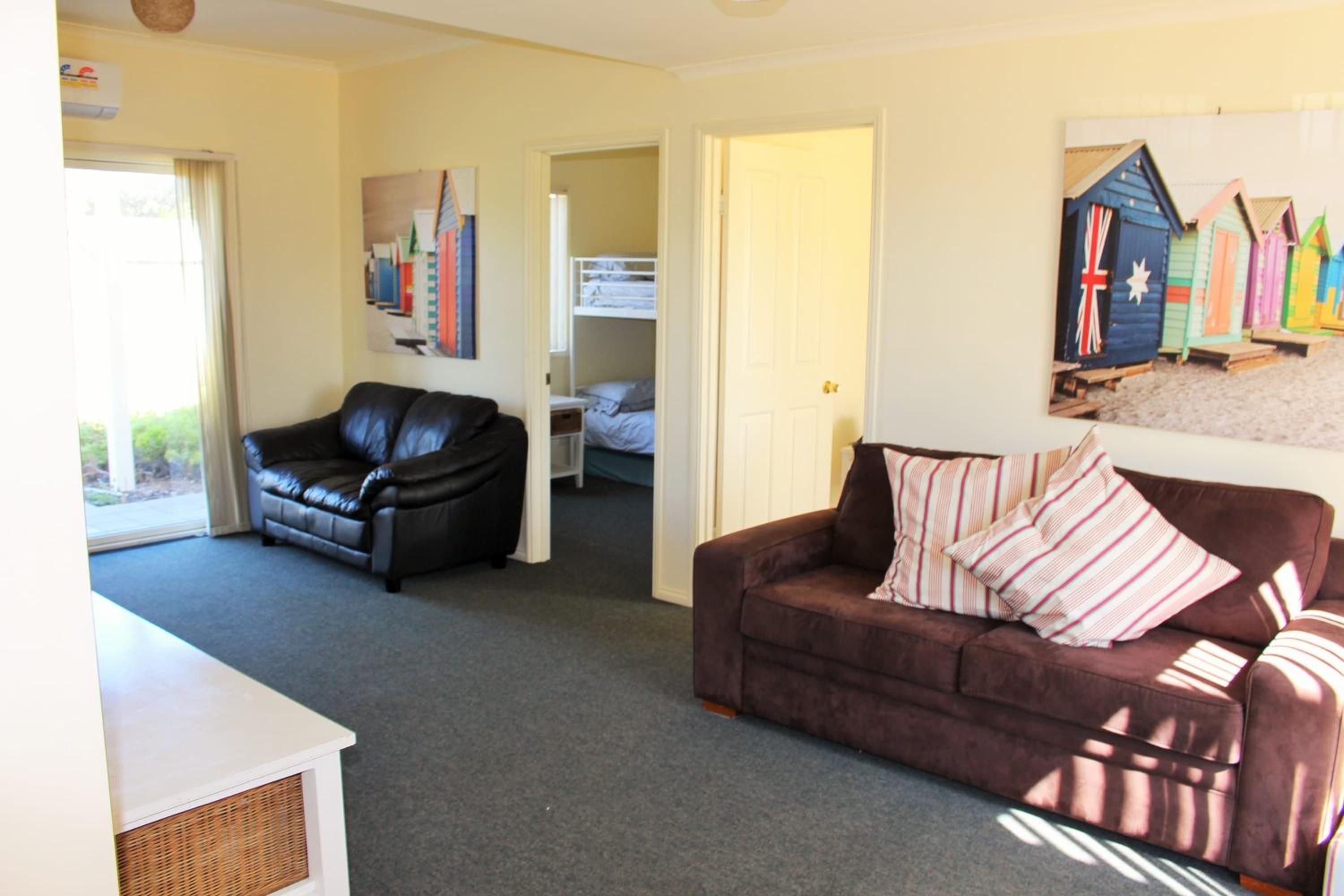 Alton Seas 67 Hargreaves Rd Middleton - No Linen Included