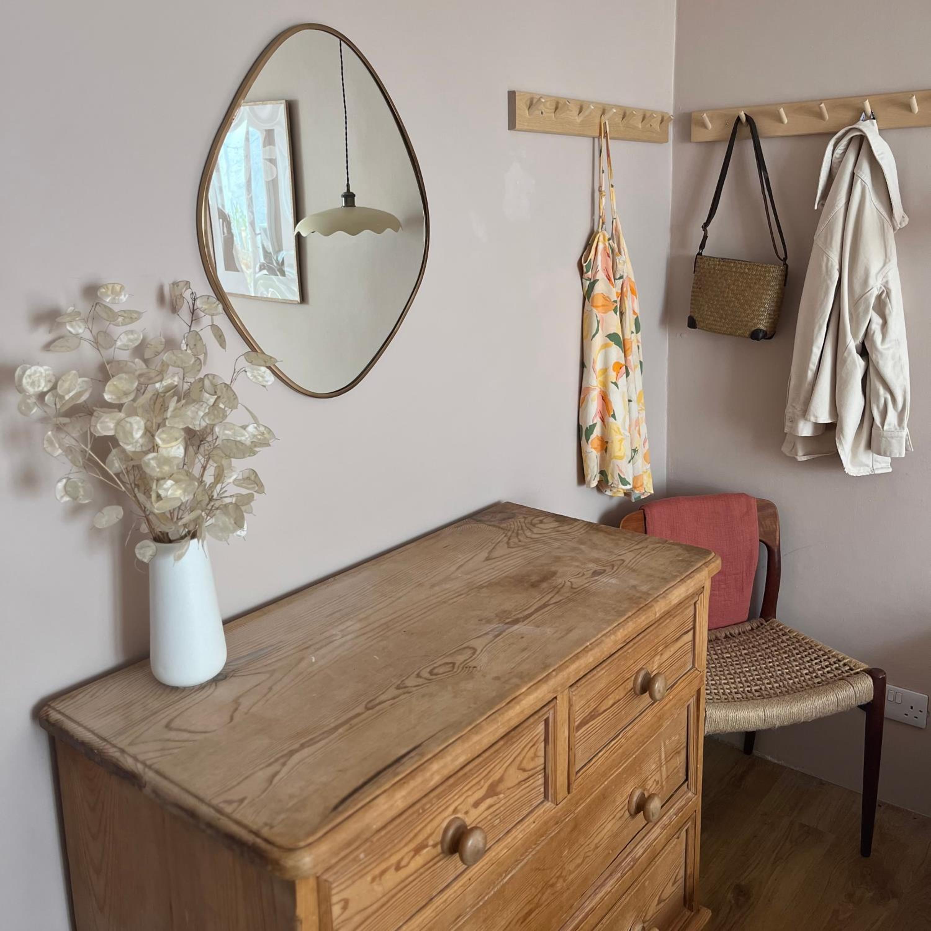 Cosy, convenient flat in Falmouth view 4