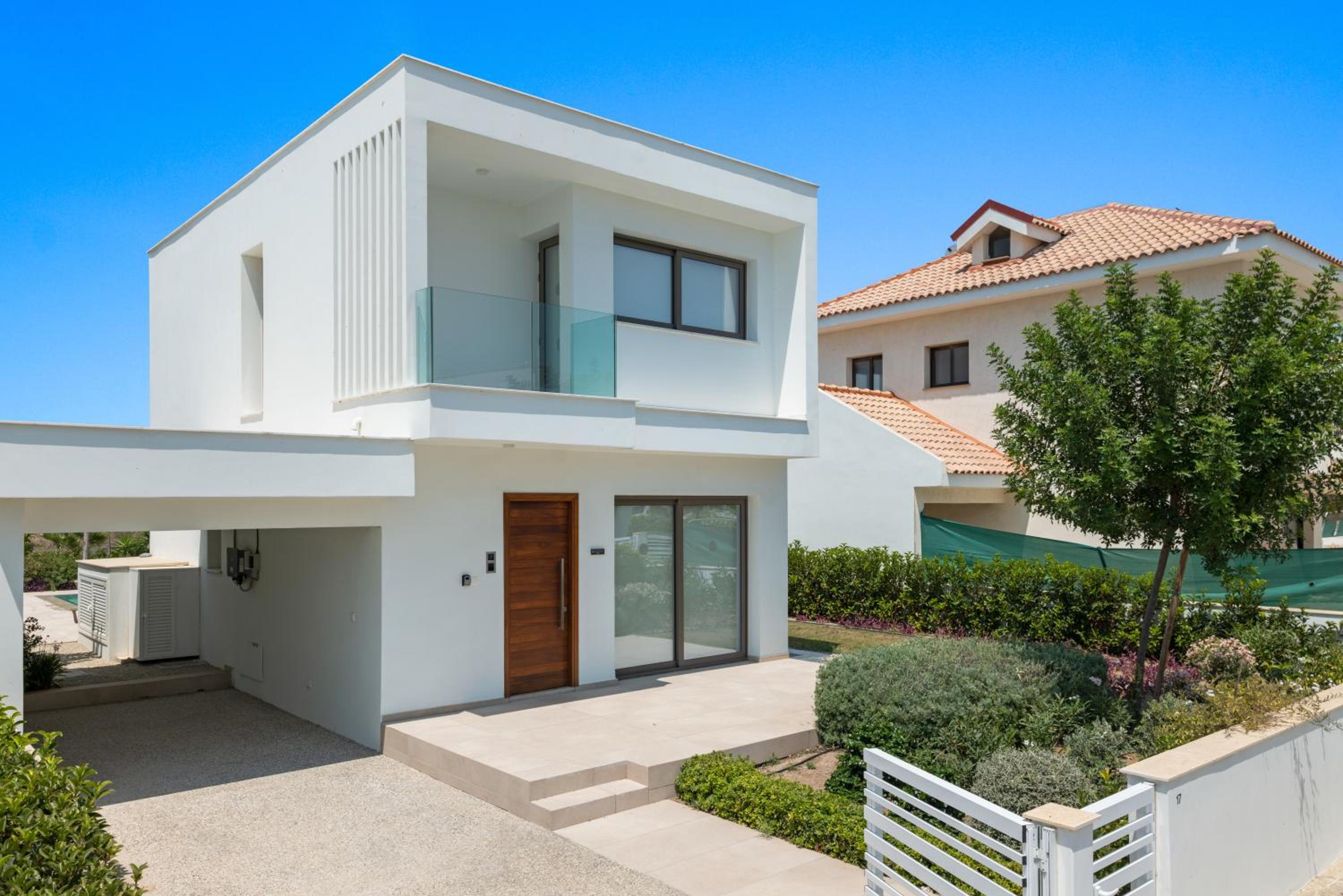 Serenity Waves Villa 17