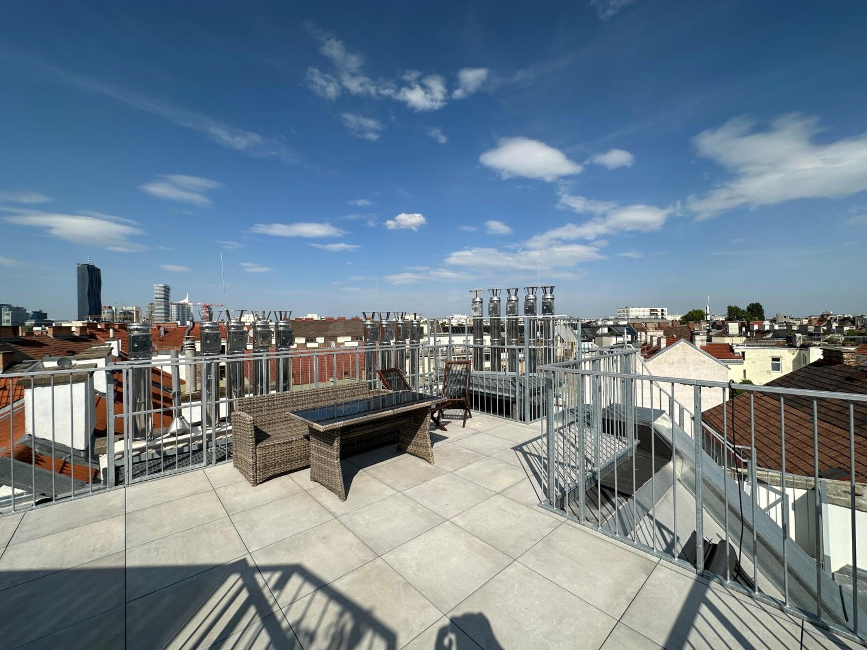FeelHome-Dachterrasse-4 Gäste-WiFi
