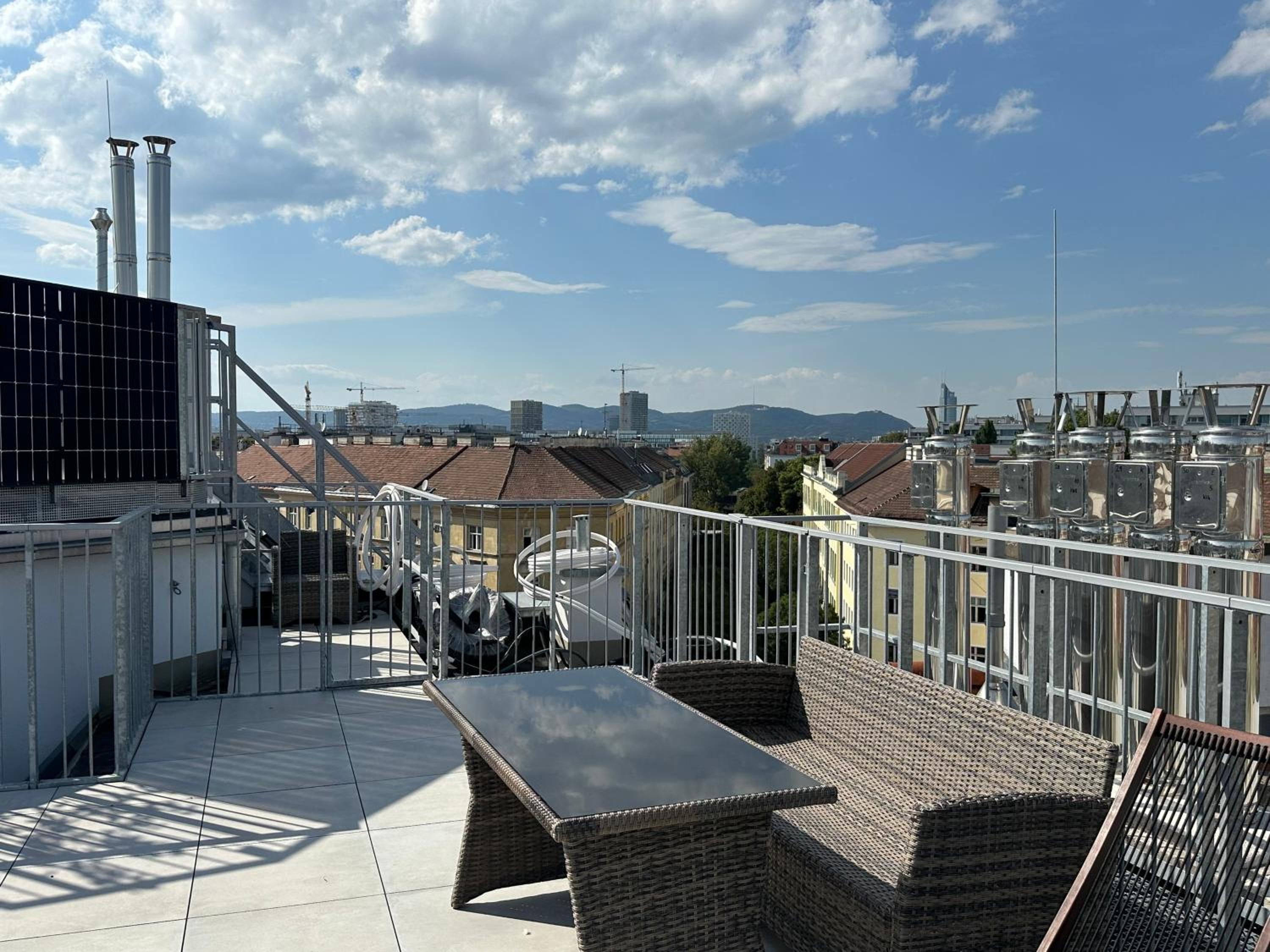 FeelHome-Dachterrasse-4 Gäste-WiFi