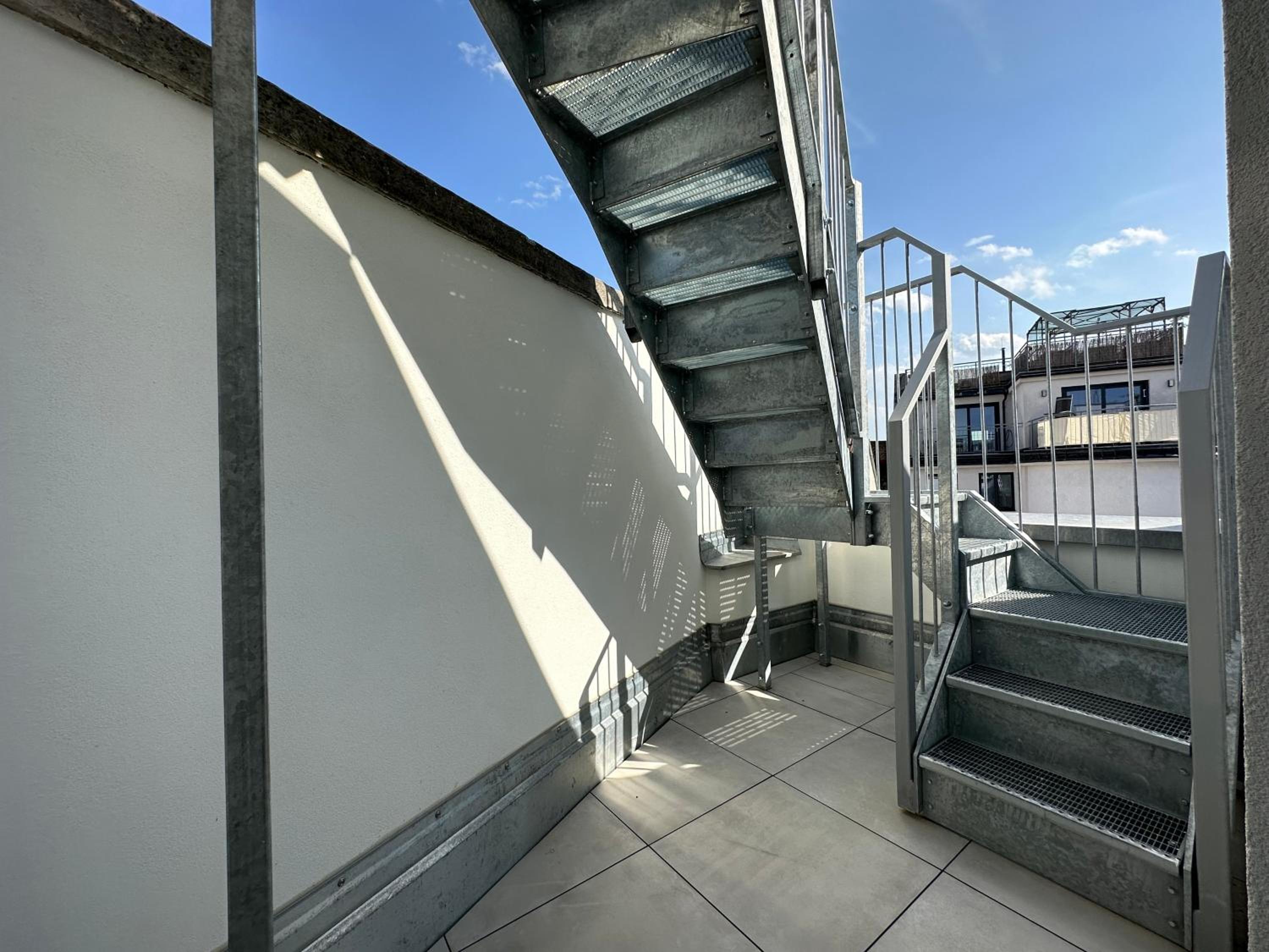 FeelHome-Dachterrasse-4 Gäste-WiFi