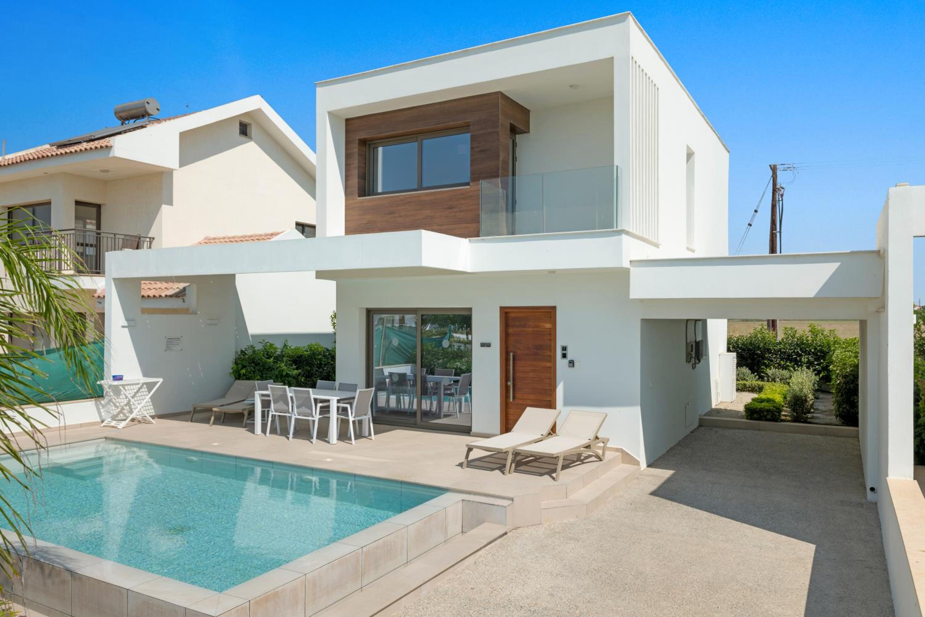 Serenity Waves Villa 26