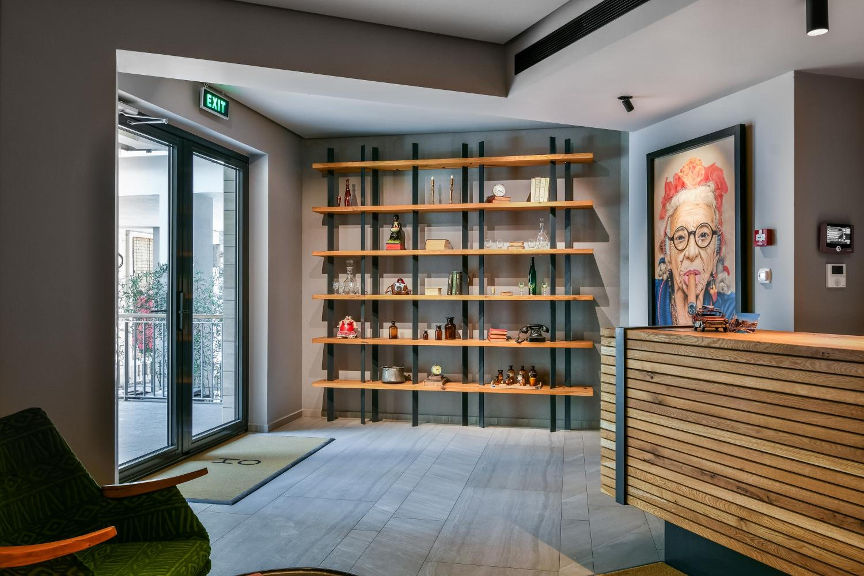 Maison Bucarest Apartments by Olala Homes view 3