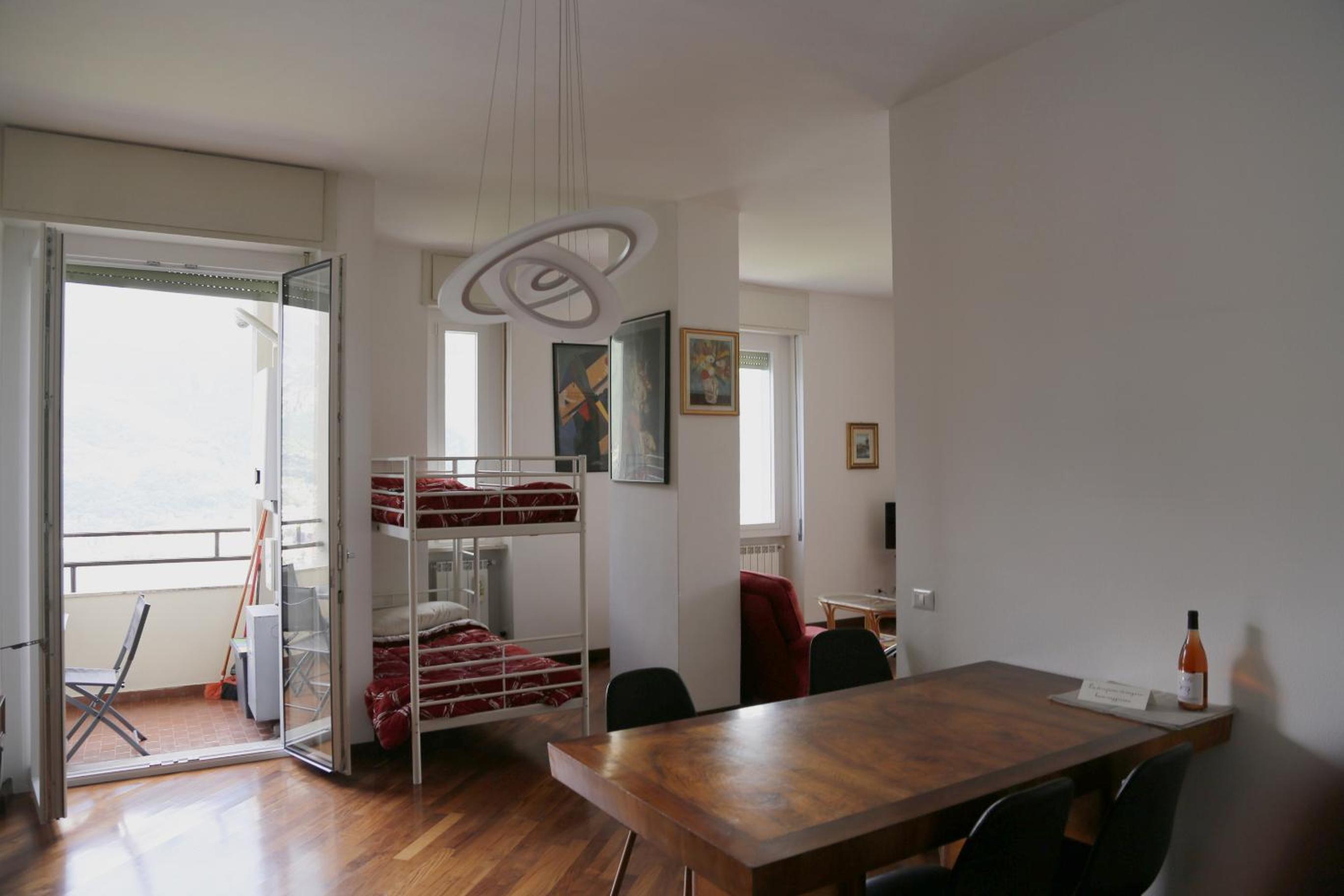 Como Lake Kosmopolitan photo 3