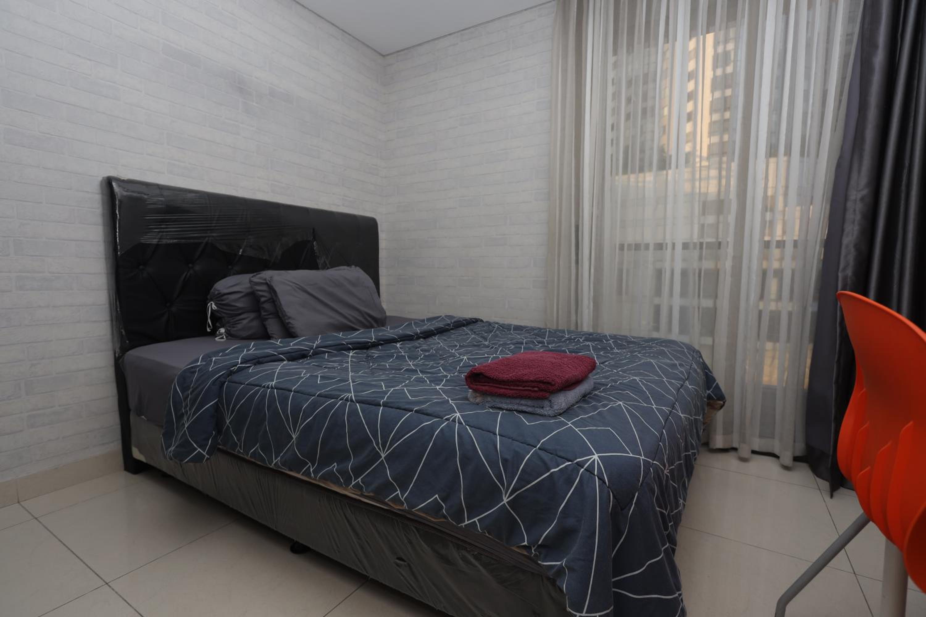 Gin Residence