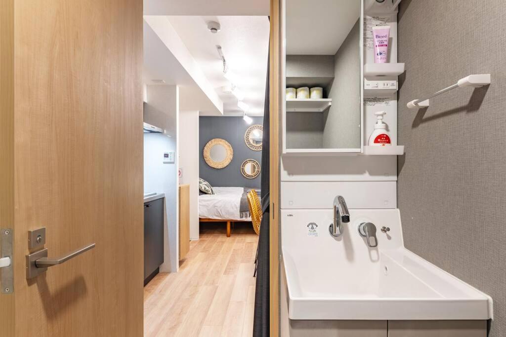 SALE! Tokyo! Stay in Ikebukuro Convenient for Shopping & Long Stays!