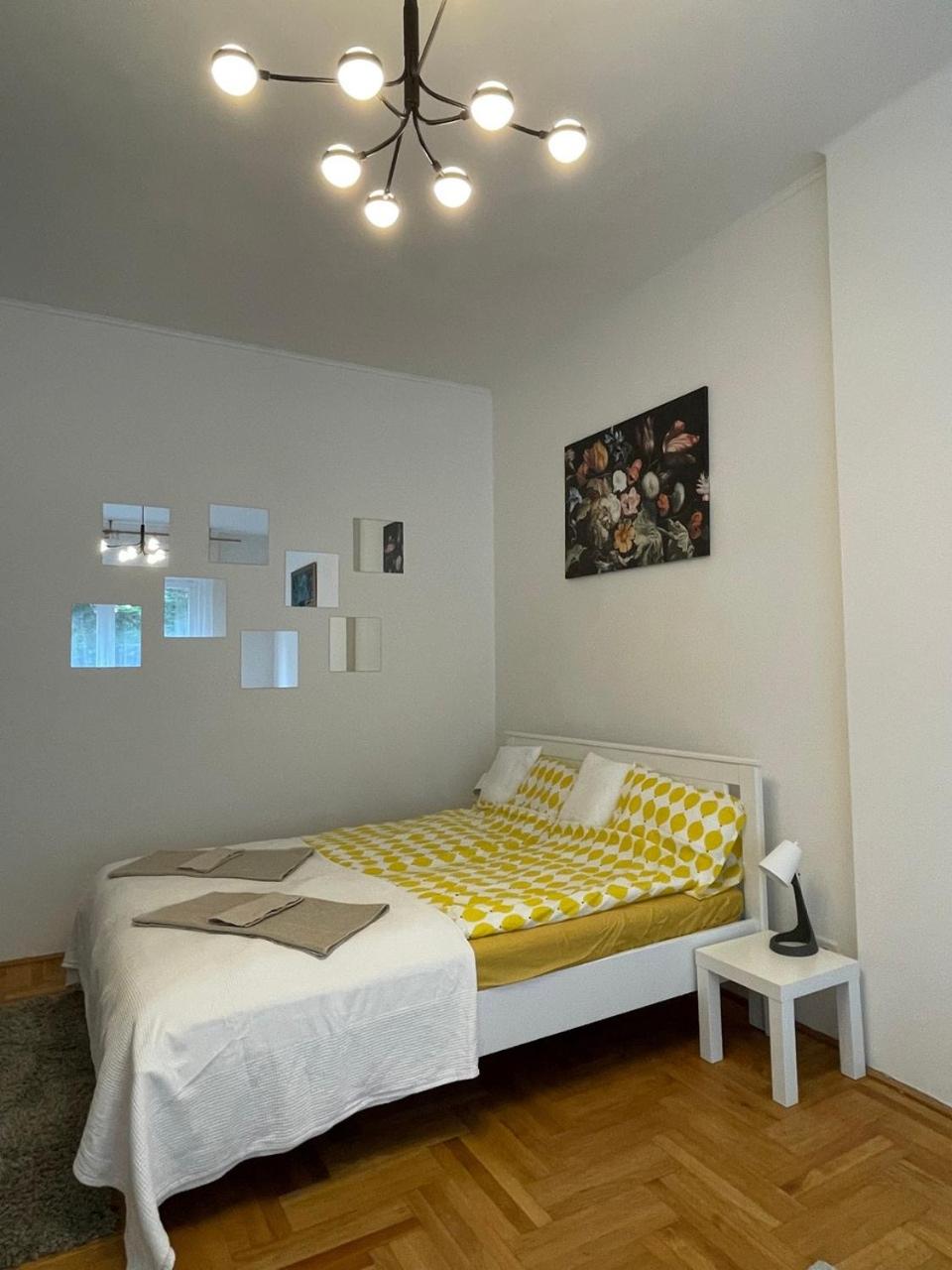 Julia Apartman