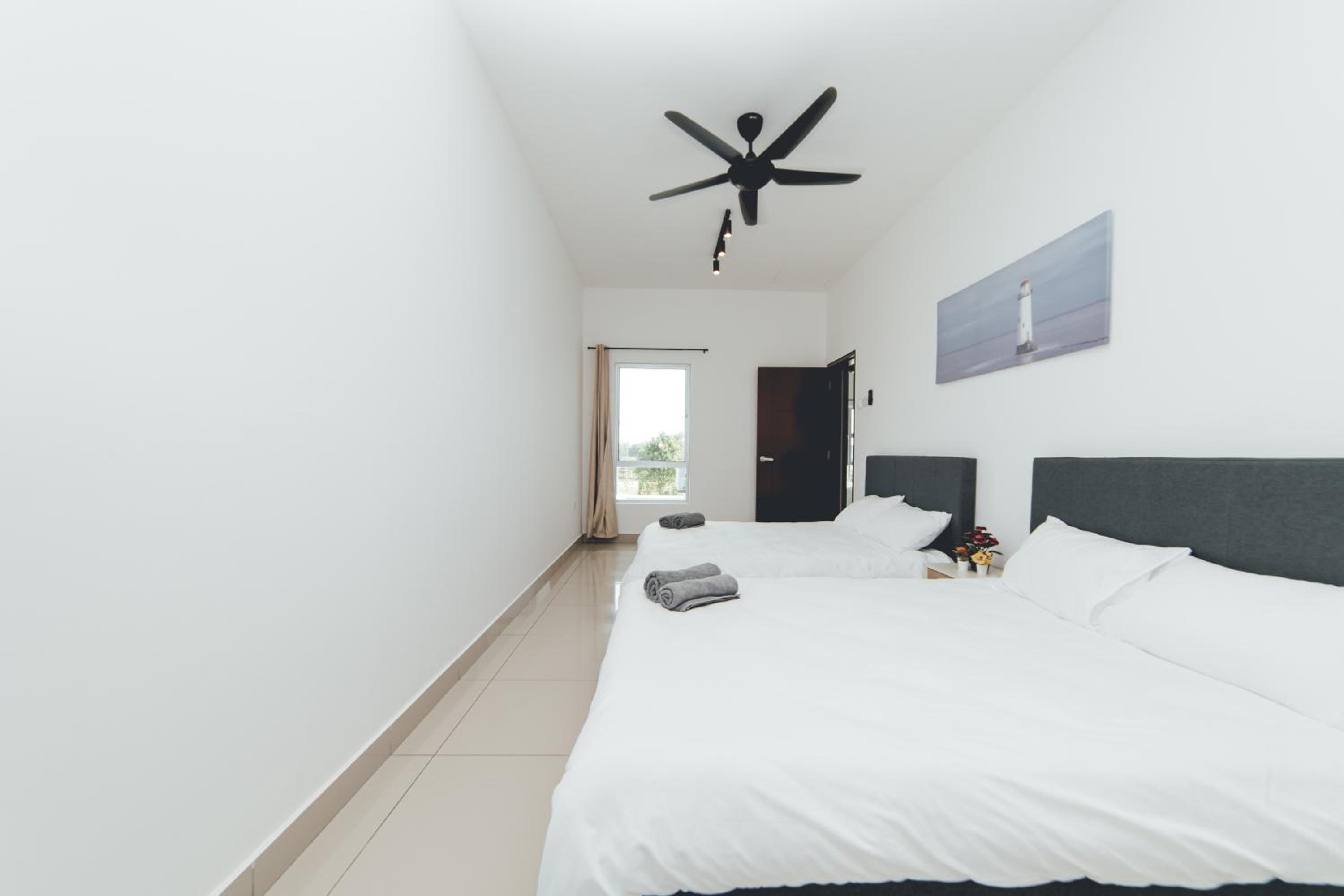 POOL & BBQ The Corner House Ayera Homestay 14pax photo 5