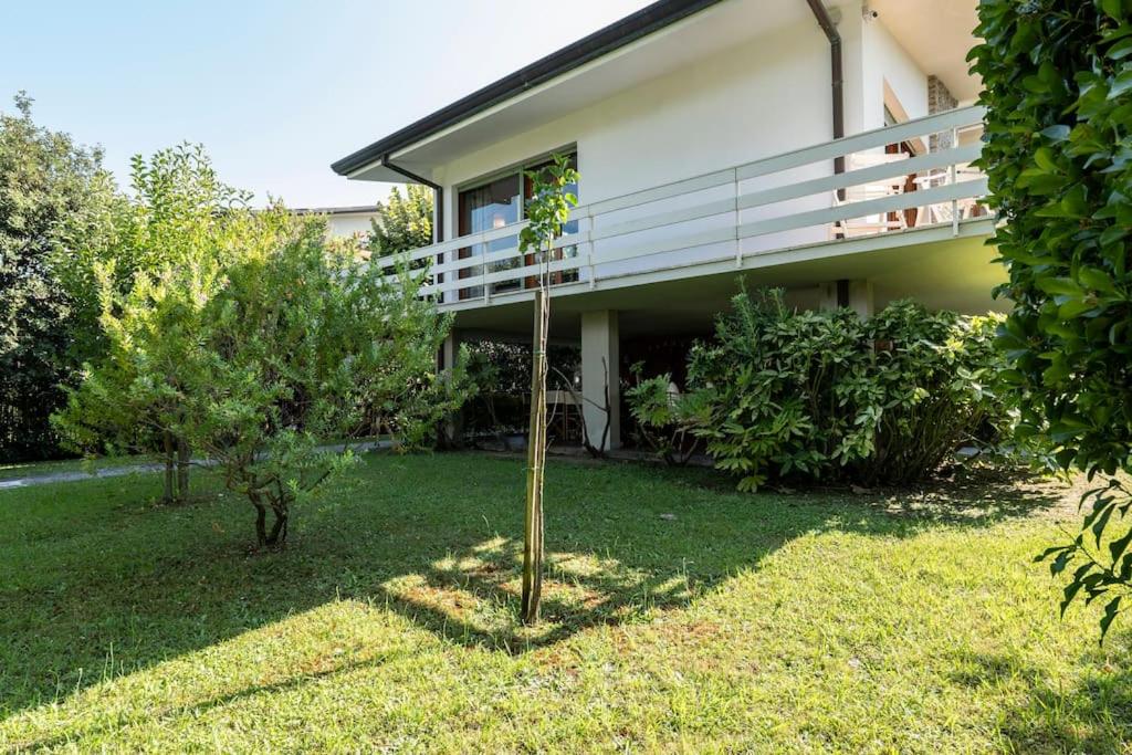 Golden Luxe - Quiete Villa,exclusive Garden in Forte dei Marmi
