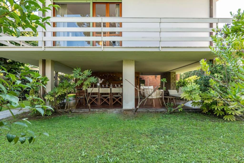 Golden Luxe - Quiete Villa,exclusive Garden in Forte dei Marmi