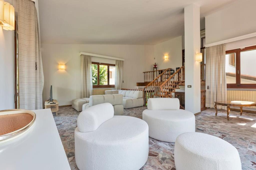 Golden Luxe - Quiete Villa,exclusive Garden in Forte dei Marmi