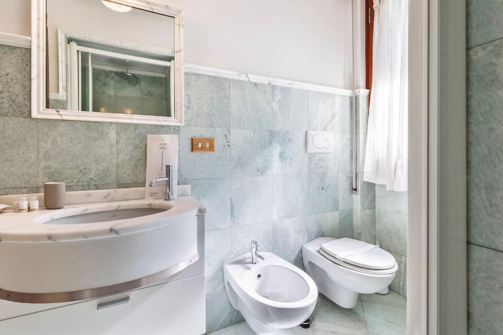 Golden Luxe - Quiete Villa,exclusive Garden in Forte dei Marmi