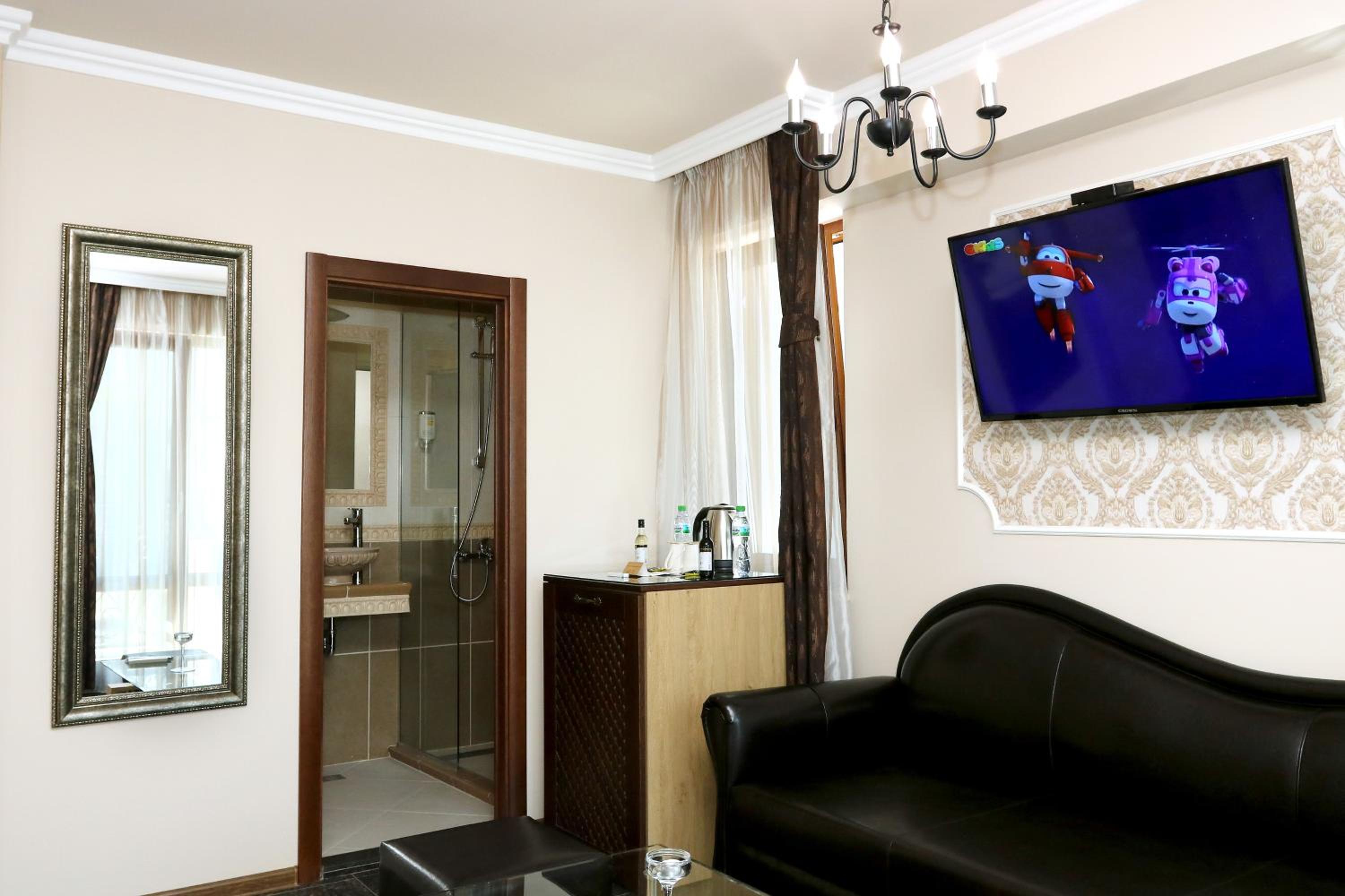 Mon Ami Apart in Studentski Grad Area