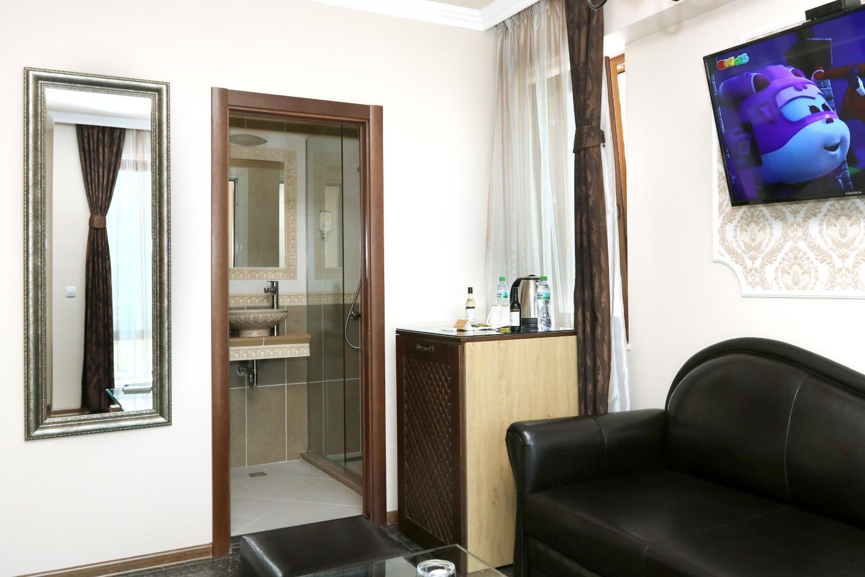 Mon Ami Apart in Studentski Grad Area
