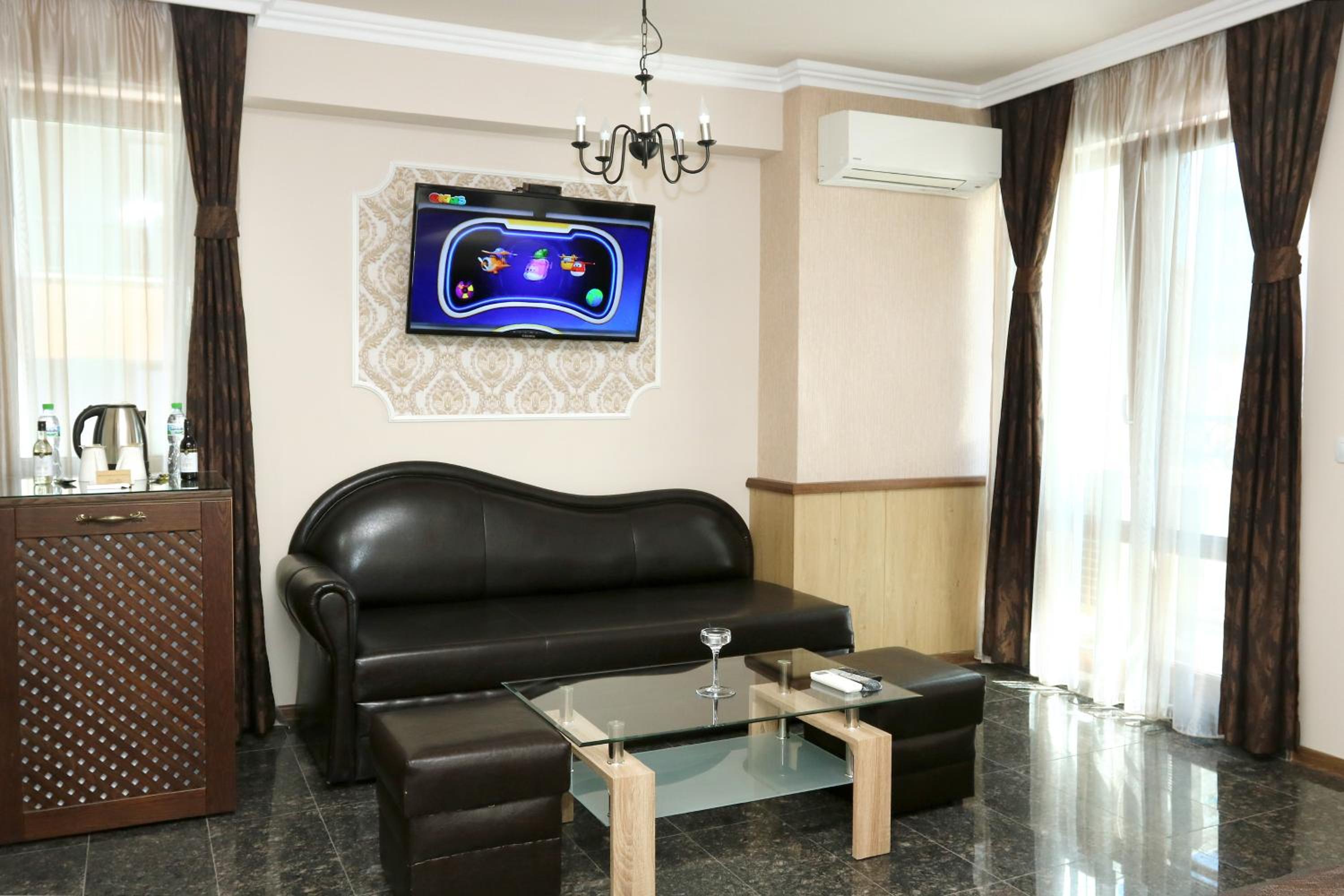 Mon Ami Apart in Studentski Grad Area