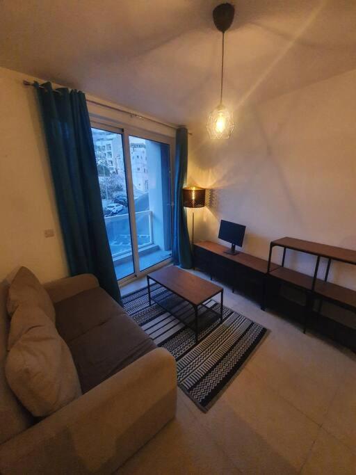 Prime Area 1 Bed Apt St Julians photo 3