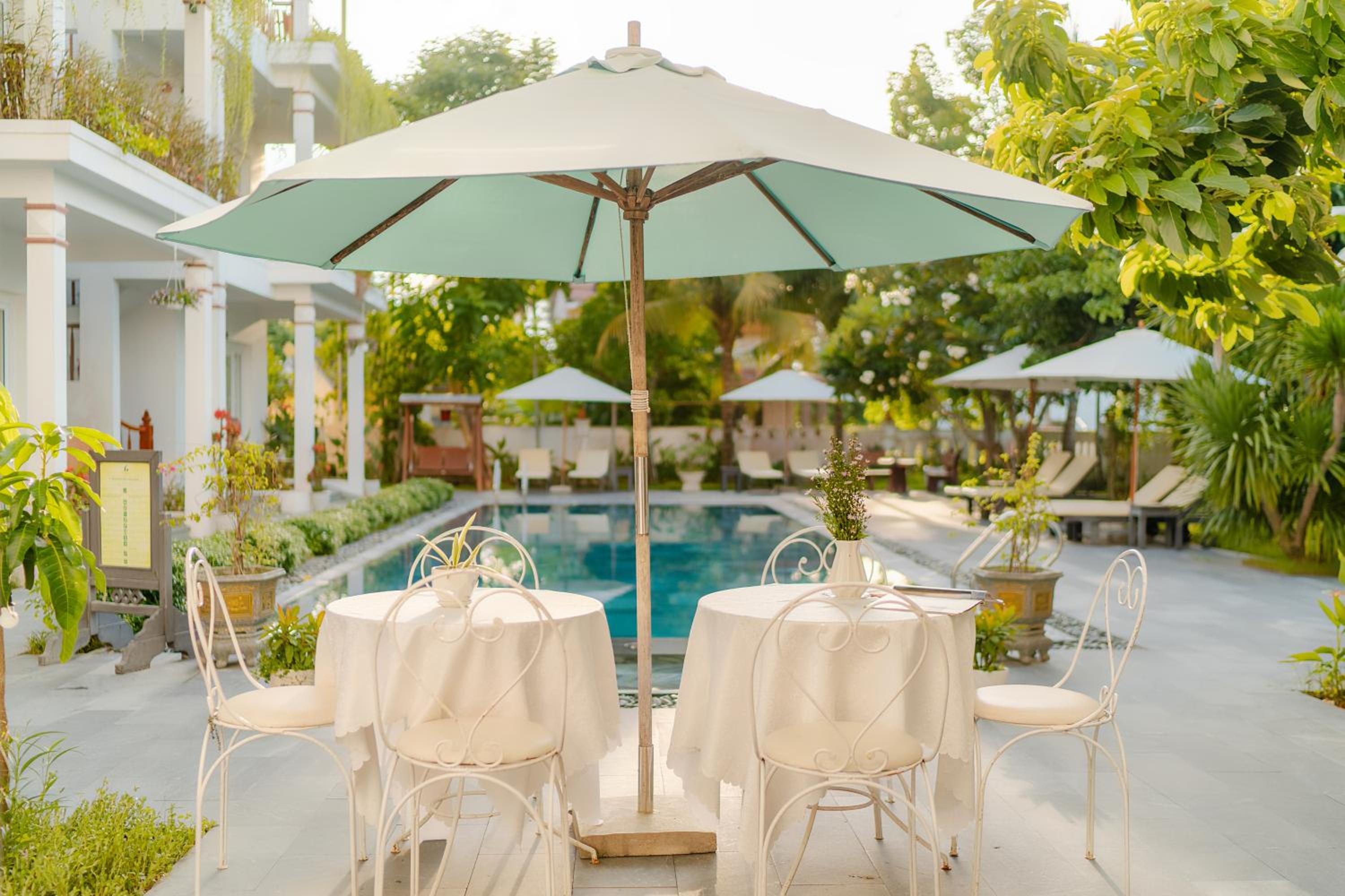Hoi An Palmy Villa