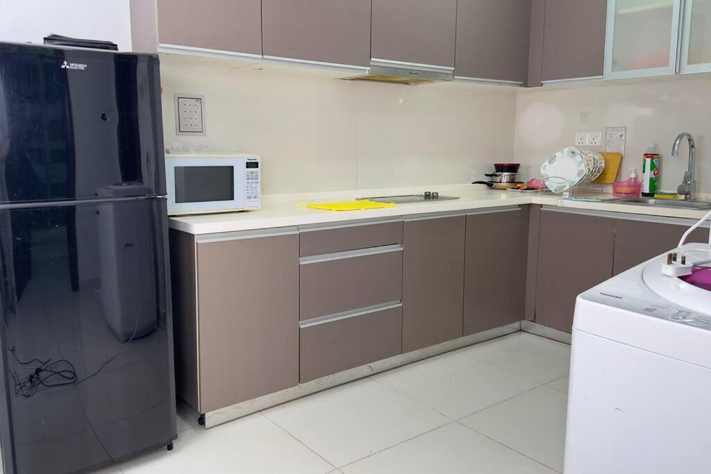 Luxury 2BR2BR service Apartment at Regalia Residence KL
