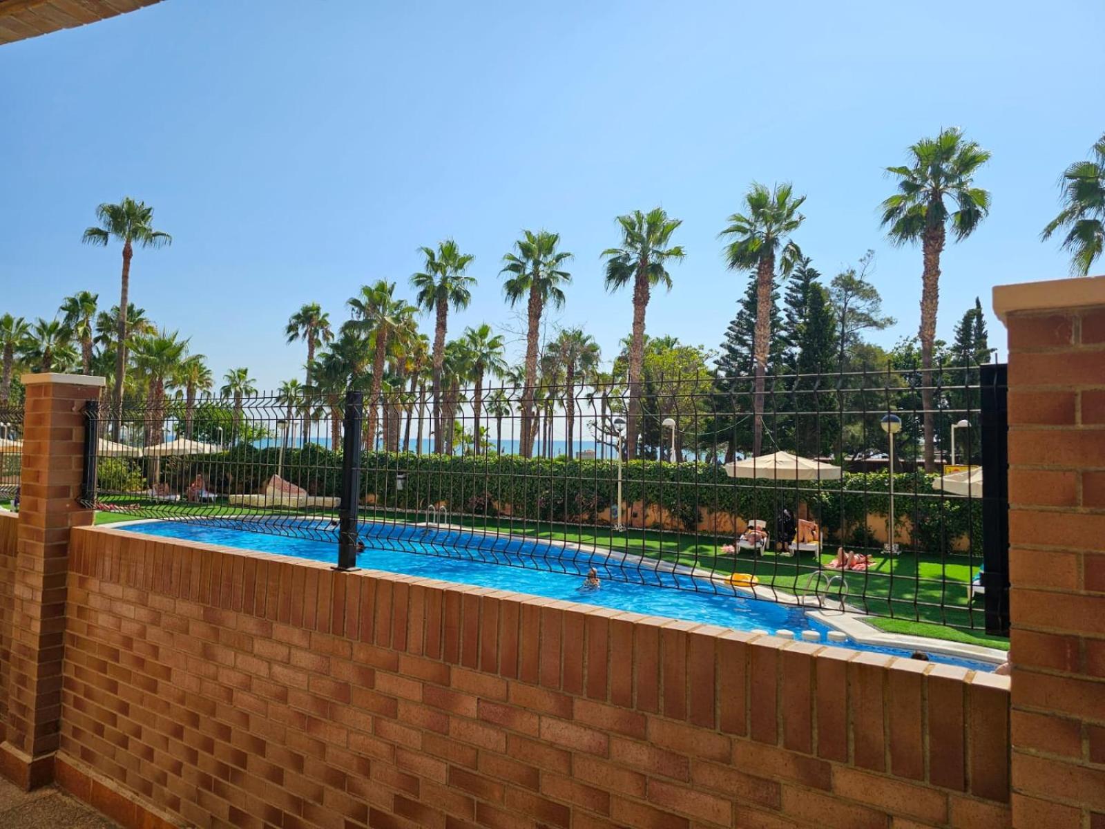 Apartamento Acapulco III Primera linea