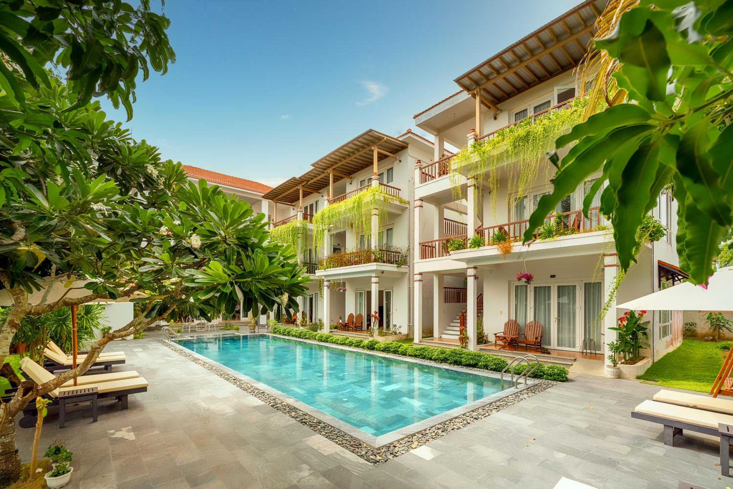 Hoi An Palmy Villa