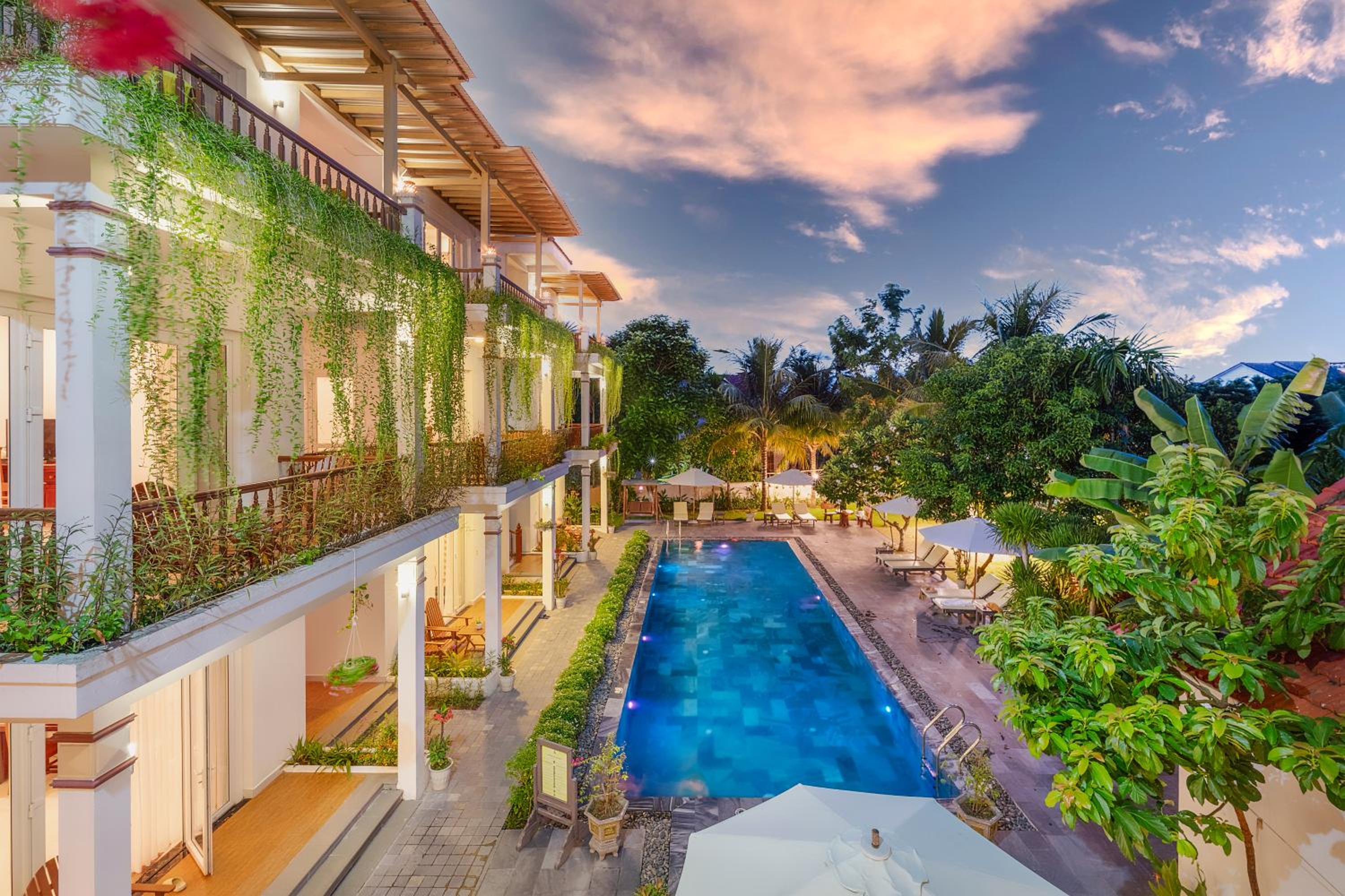 Hoi An Palmy Villa