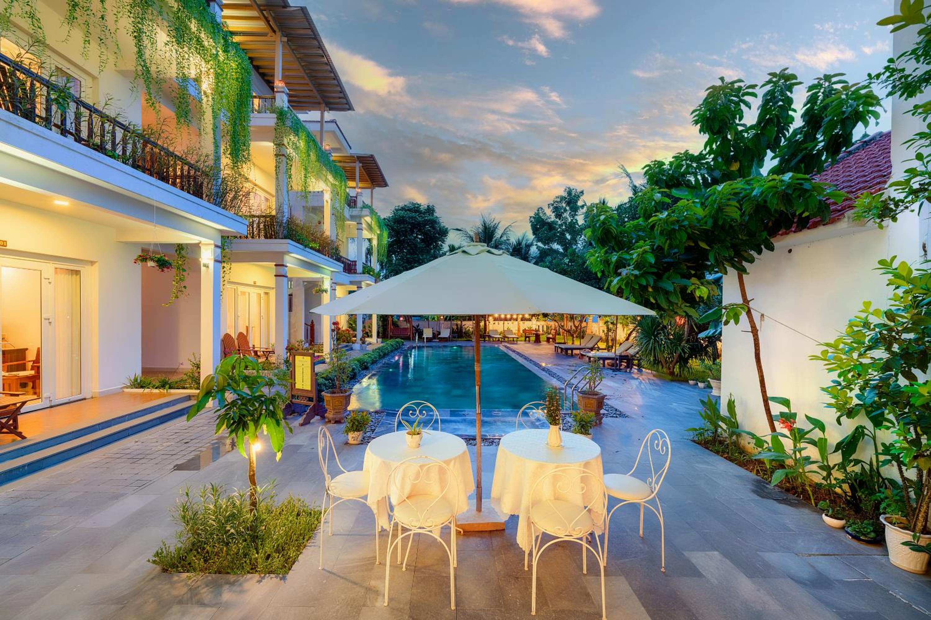 Hoi An Palmy Villa