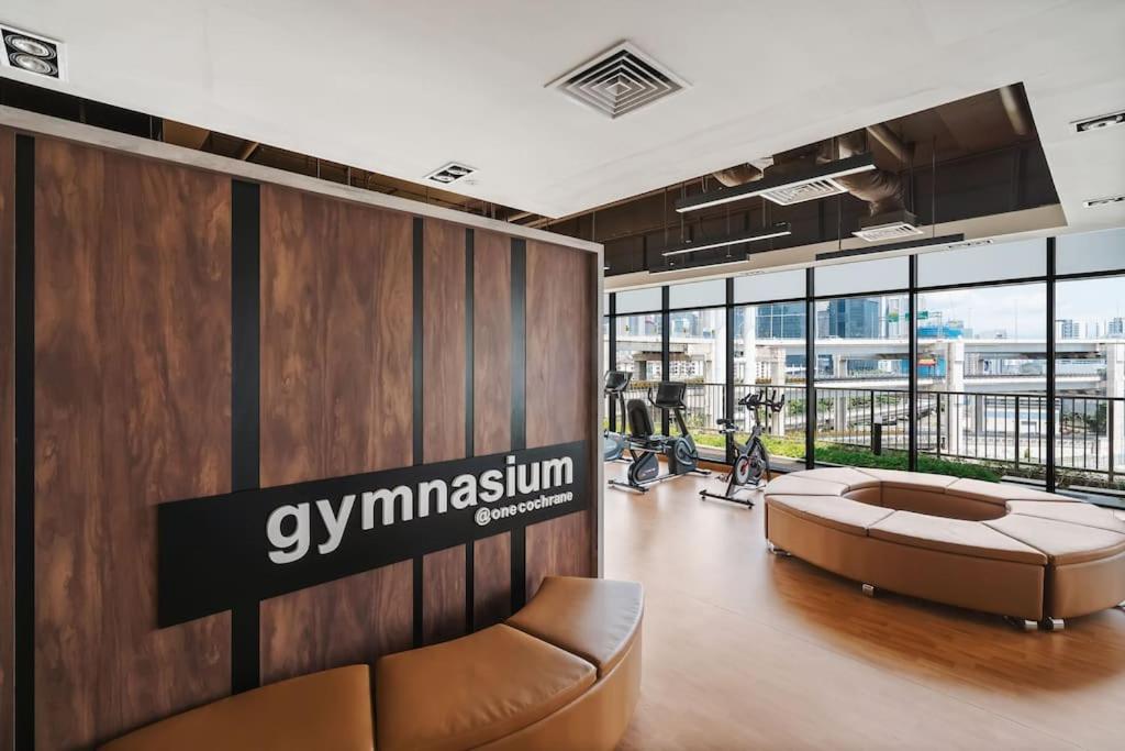 Lemon Loft 2BR opposite MyTown near TRX by RumaBnB