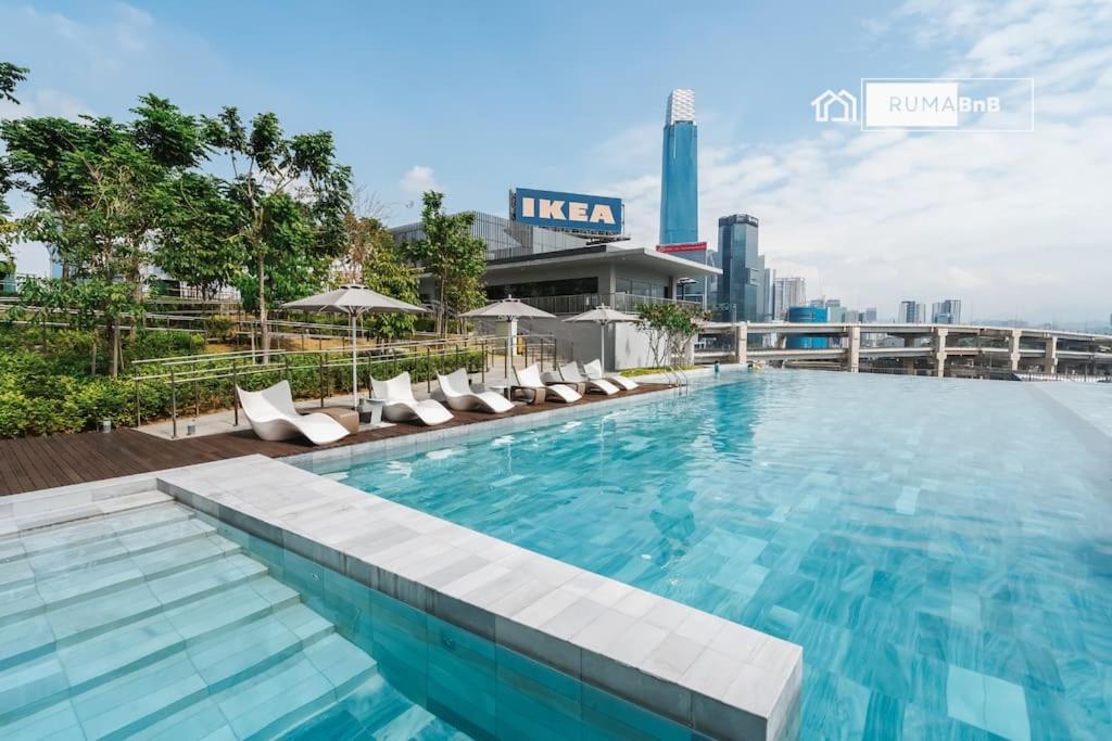 Lemon Loft 2BR opposite MyTown near TRX by RumaBnB