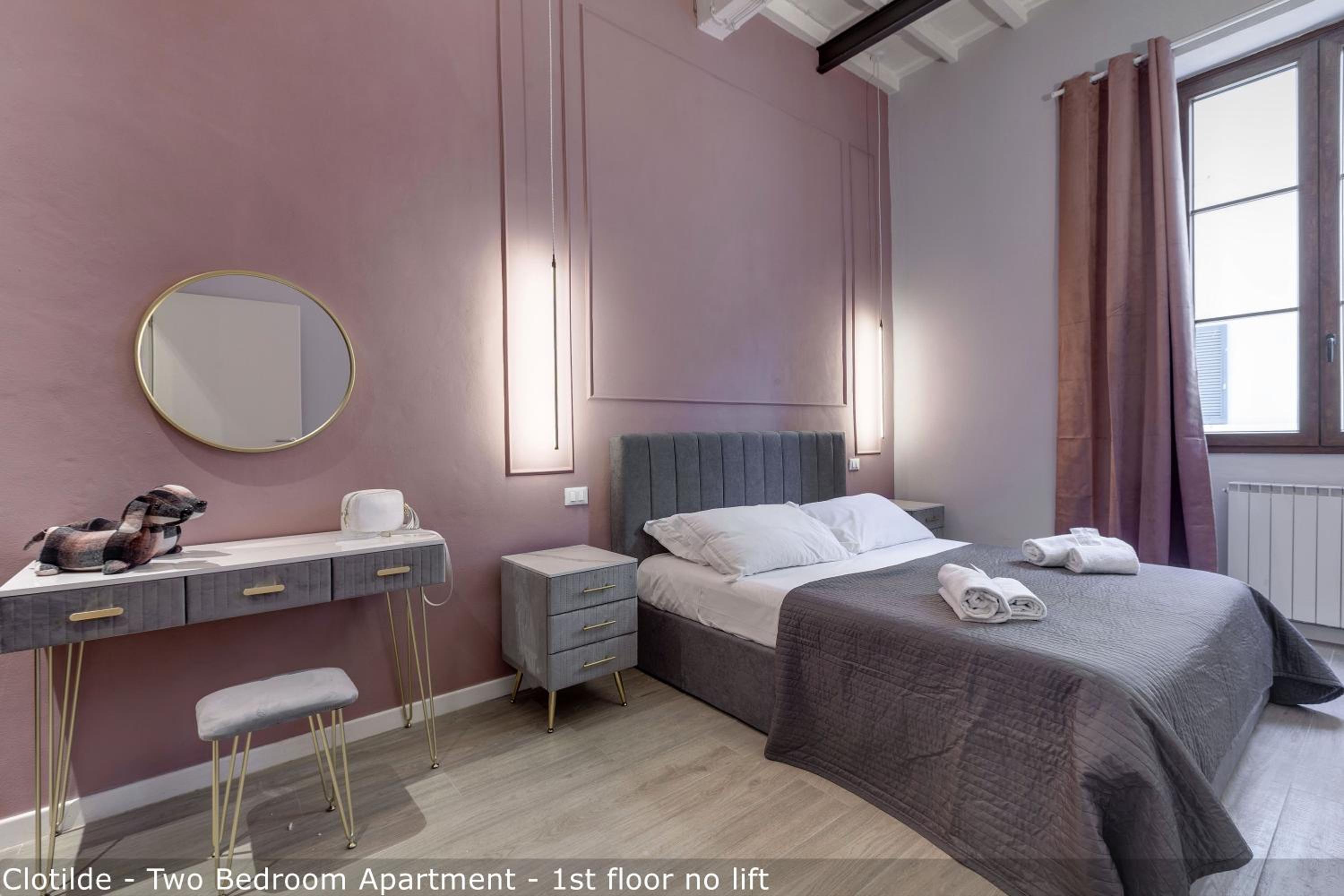 Tamara & Clotilde Apartments by Mamo Florence